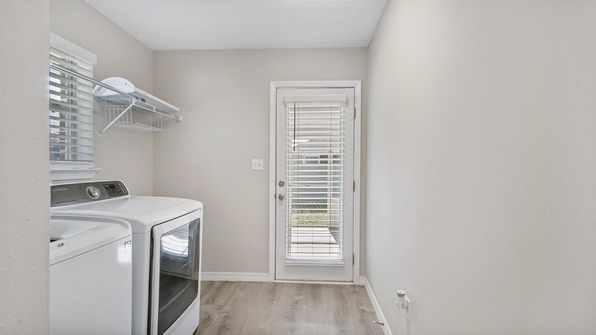 MACK BAYOU POINTE S/D - Residential Lease