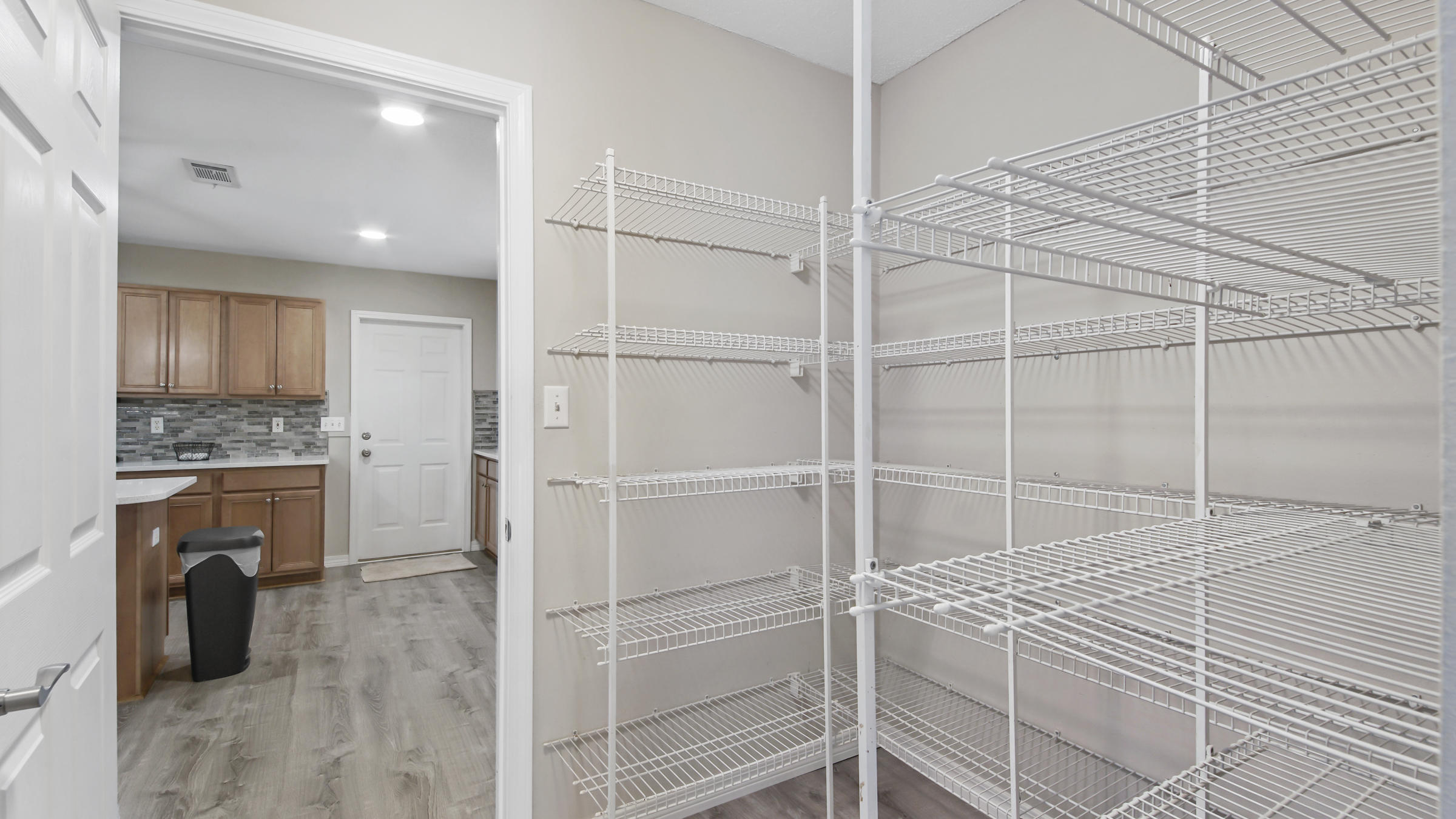 MACK BAYOU POINTE S/D - Residential Lease