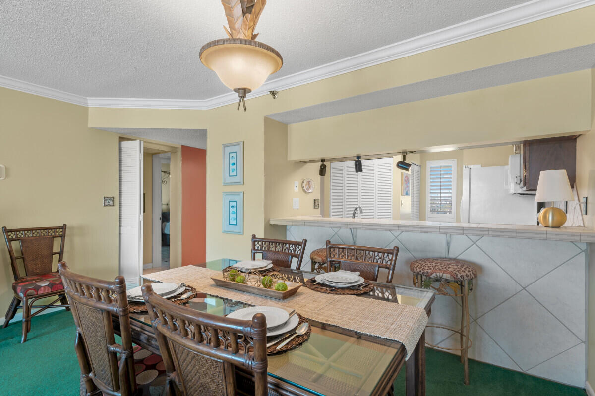 EMERALD TOWERS CONDO - Residential