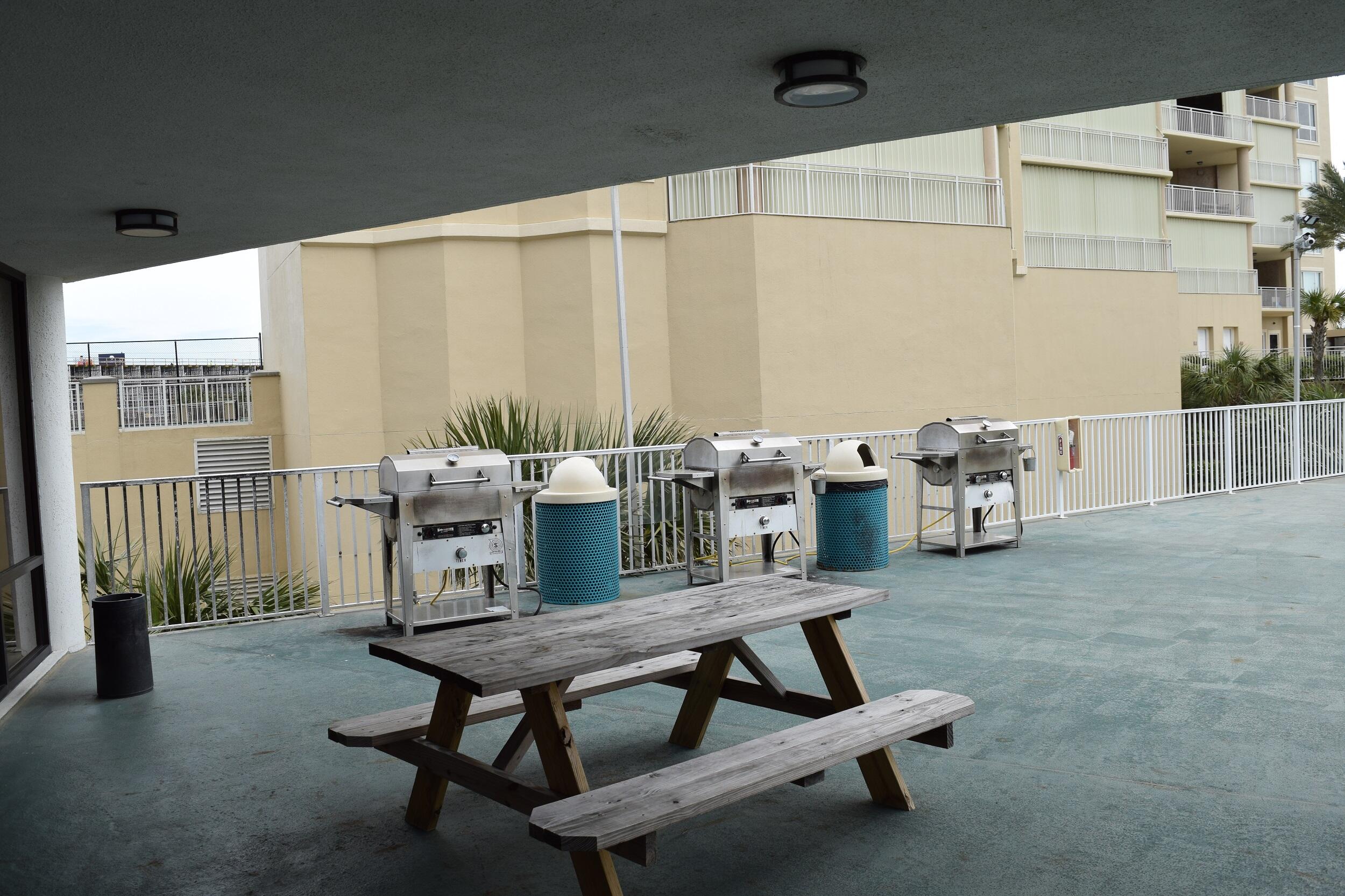 EDGEWATER BEACH CONDO PH 1 - Residential