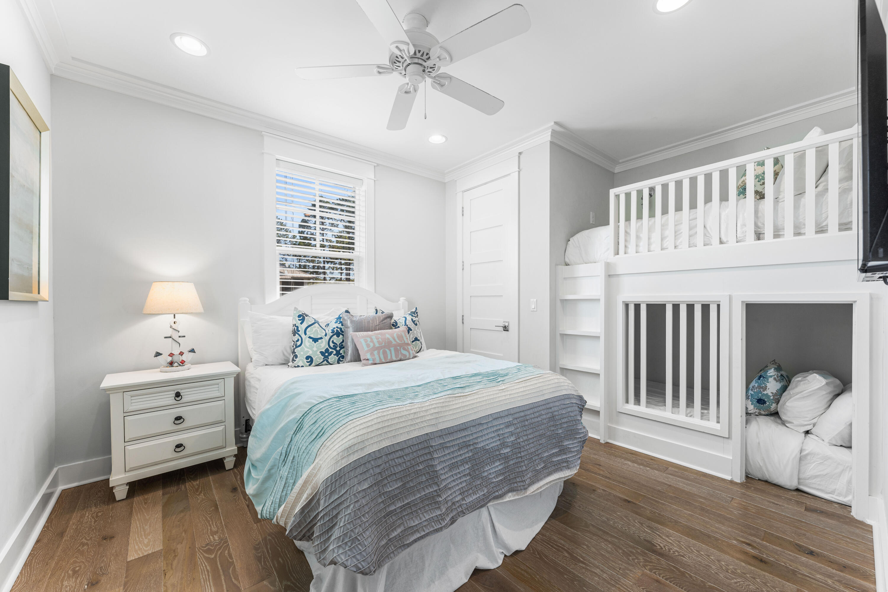 WATERCOLOR - Residential