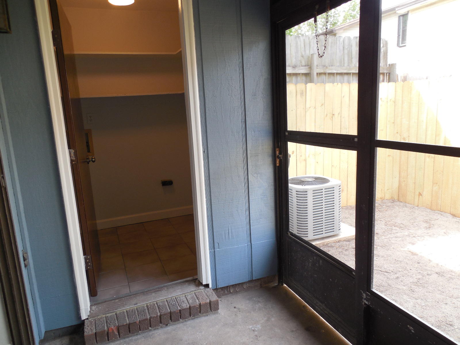 Forest View Townhomes - Residential