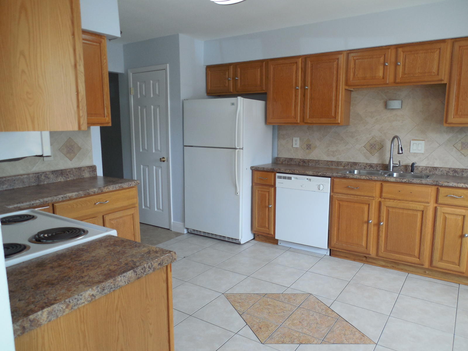 Forest View Townhomes - Residential