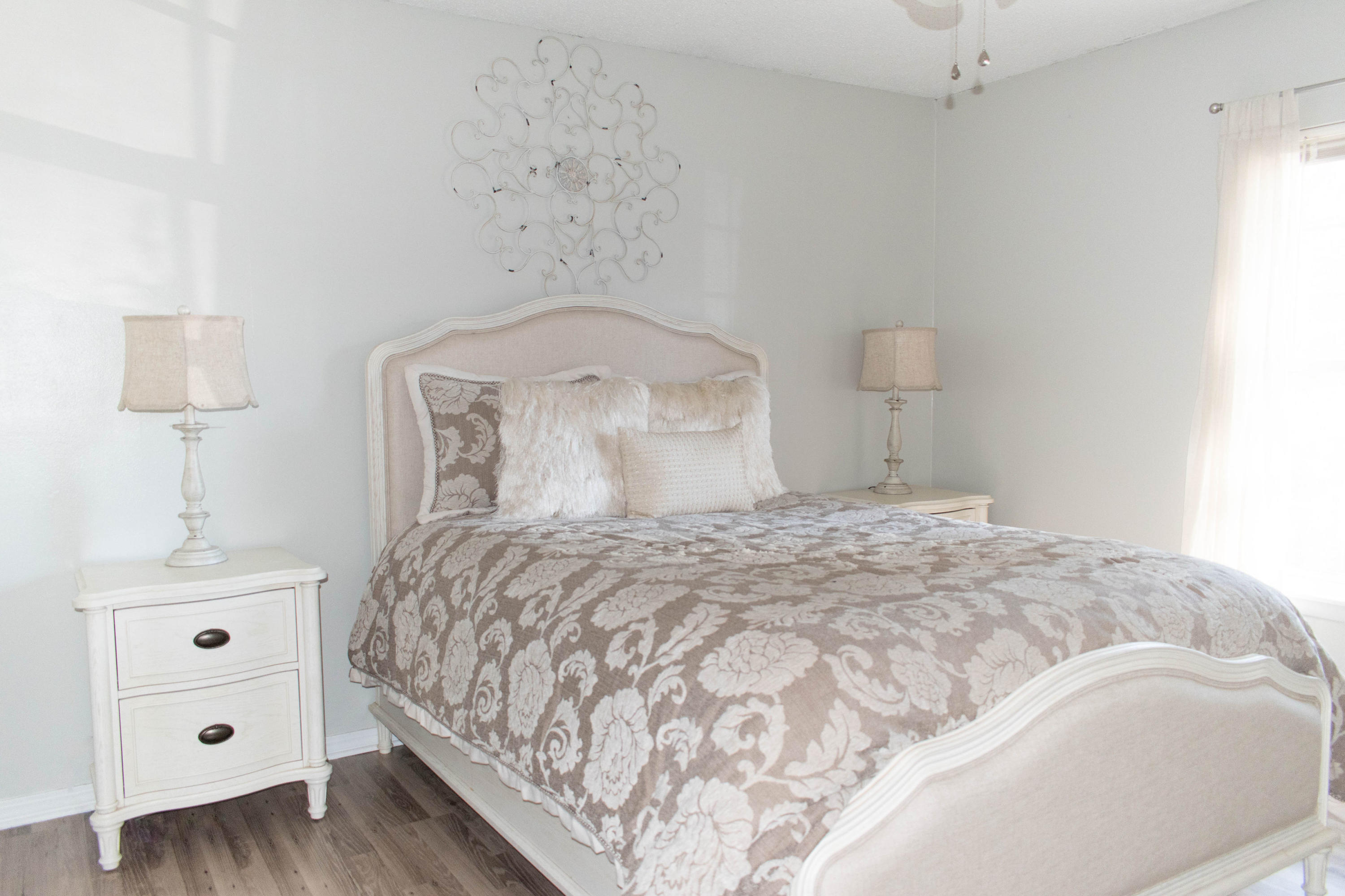 PINE MEADOWS - Residential