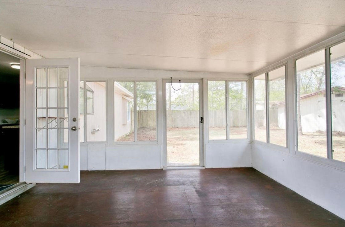 PINE MEADOWS - Residential