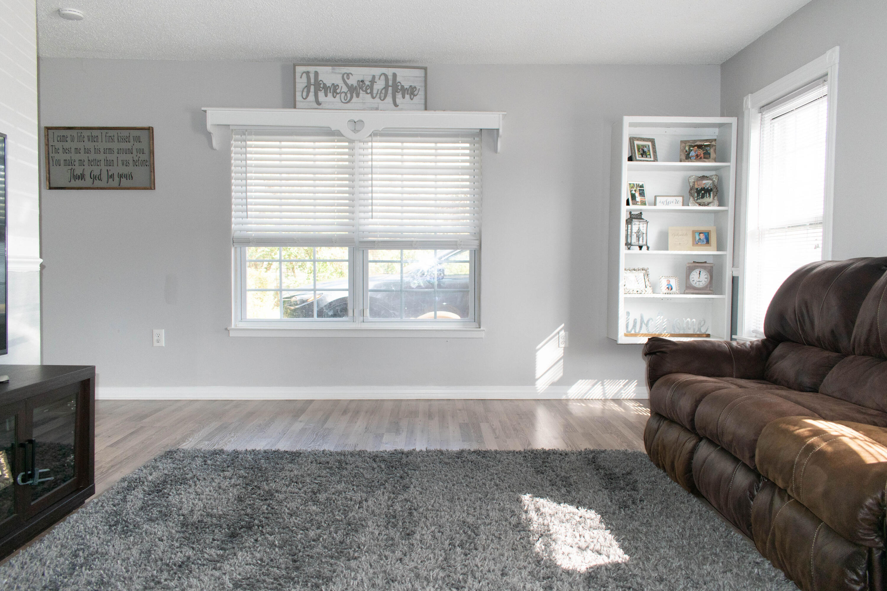 PINE MEADOWS - Residential