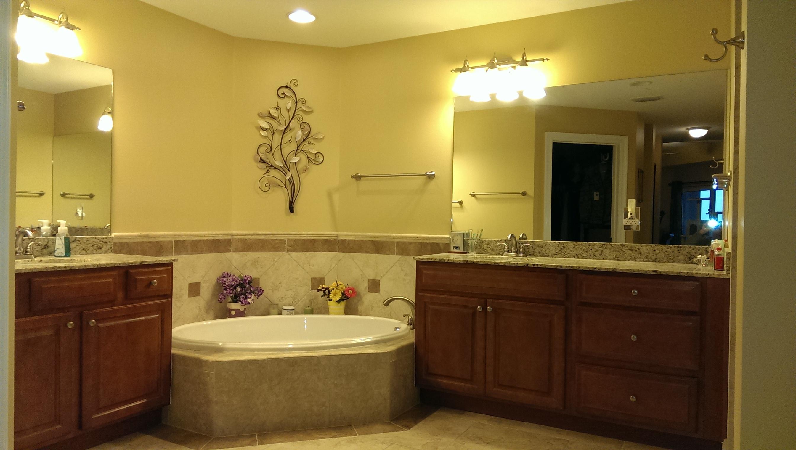 Presidio Yacht Club Condominiums - Residential