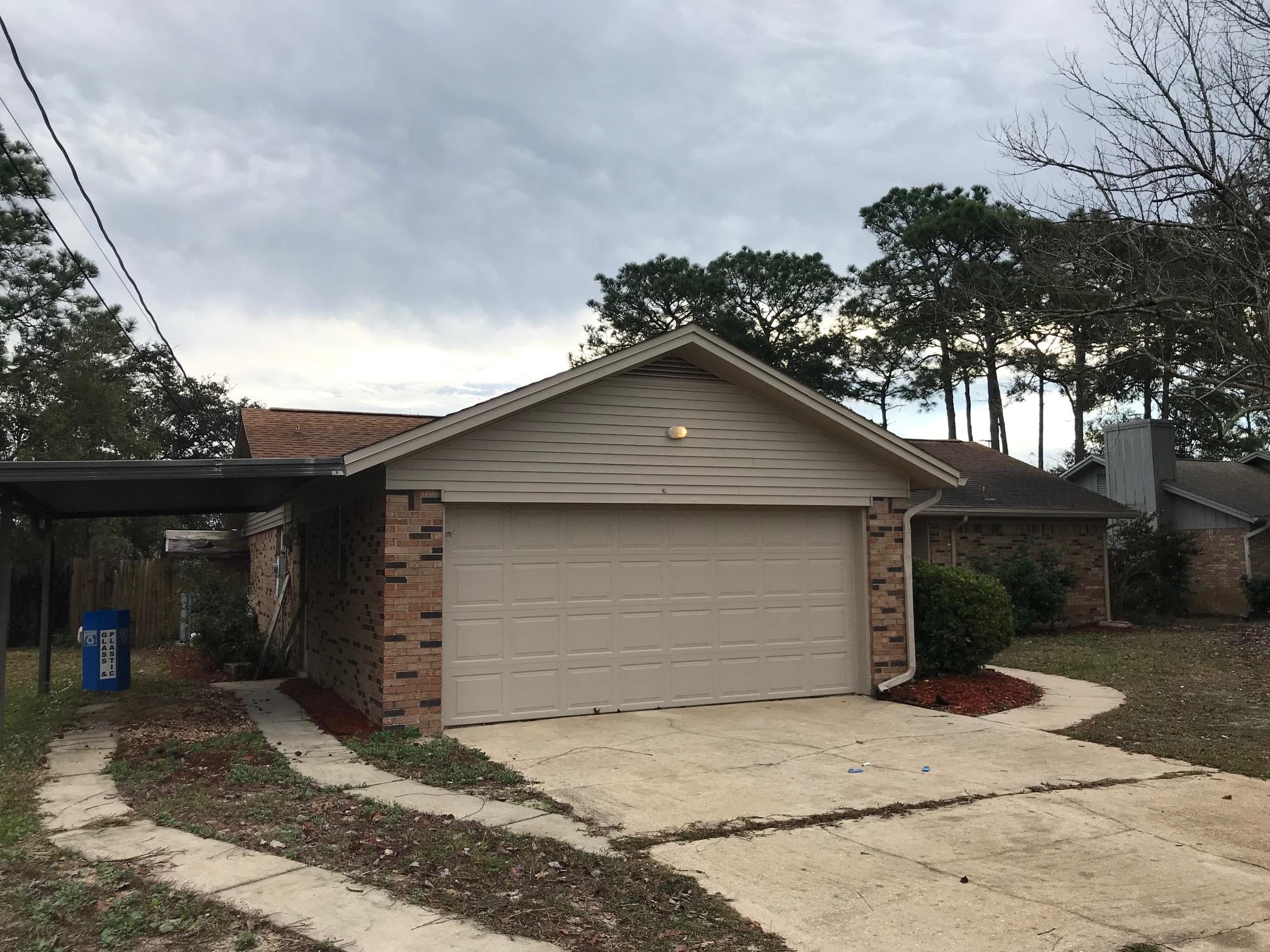 MARY ESTHER MANOR 1ST ADDN - Residential