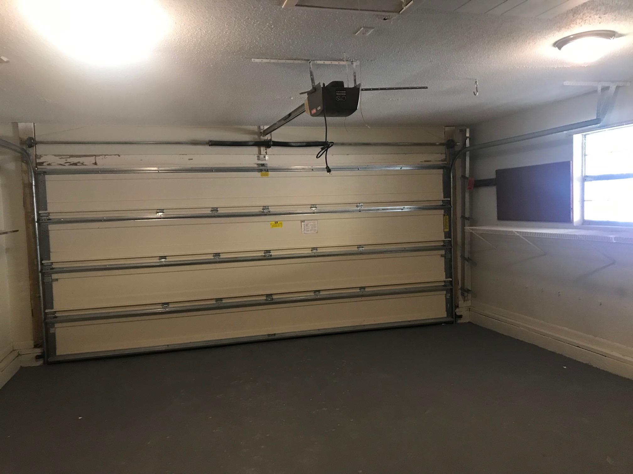 MARY ESTHER MANOR 1ST ADDN - Residential