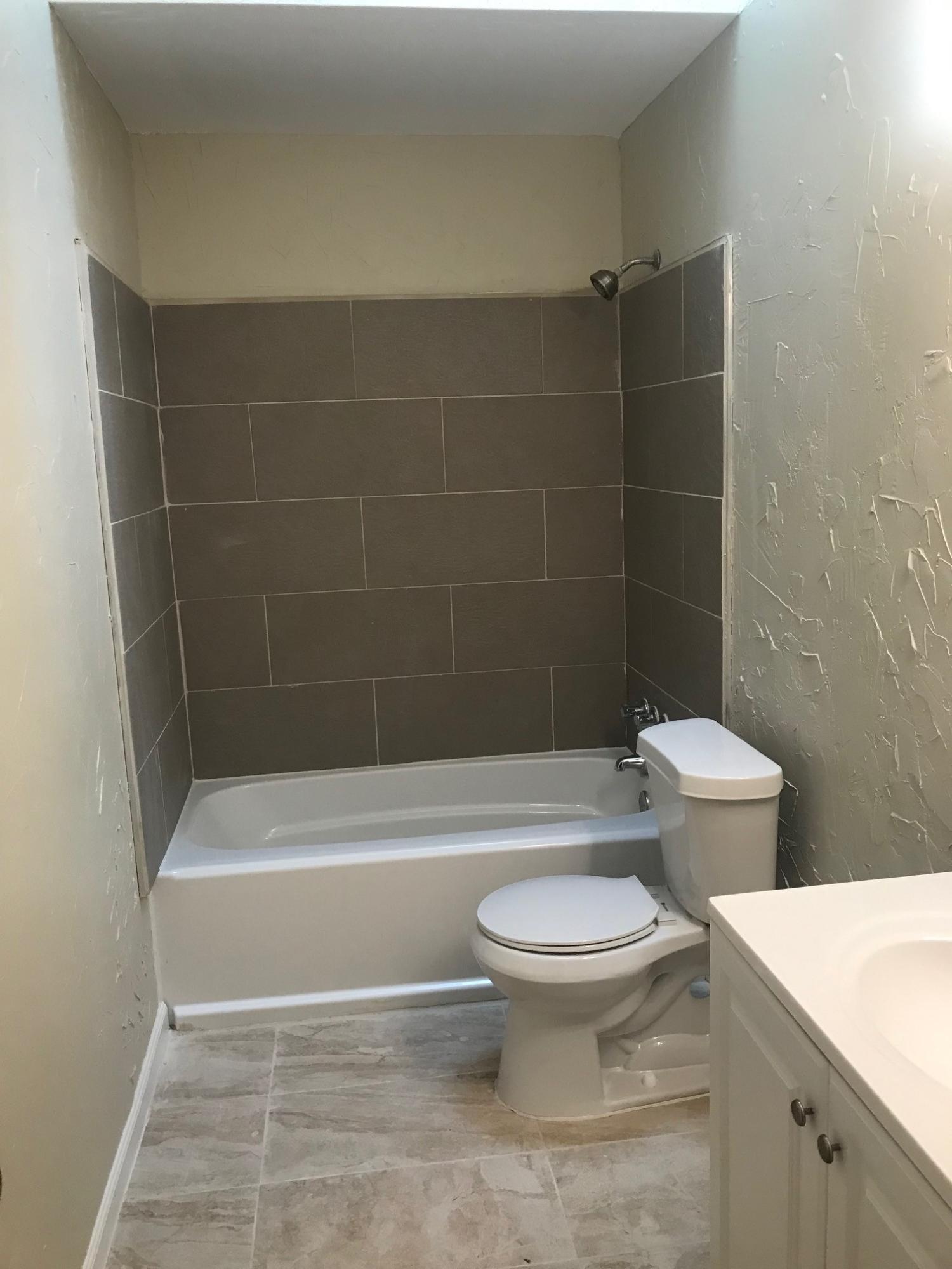 MARY ESTHER MANOR 1ST ADDN - Residential