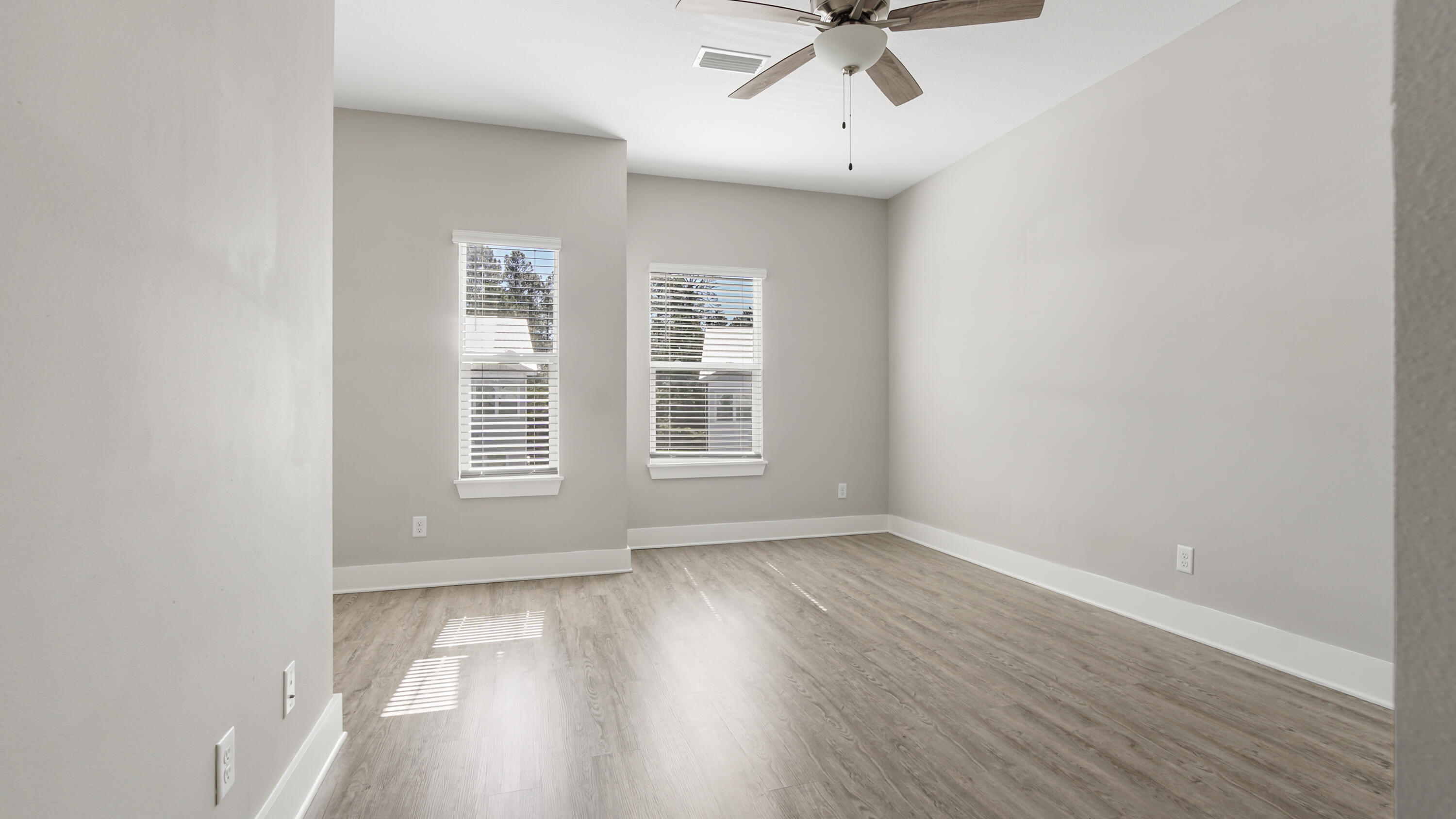 VERANDAS AT FREEPORT - Residential