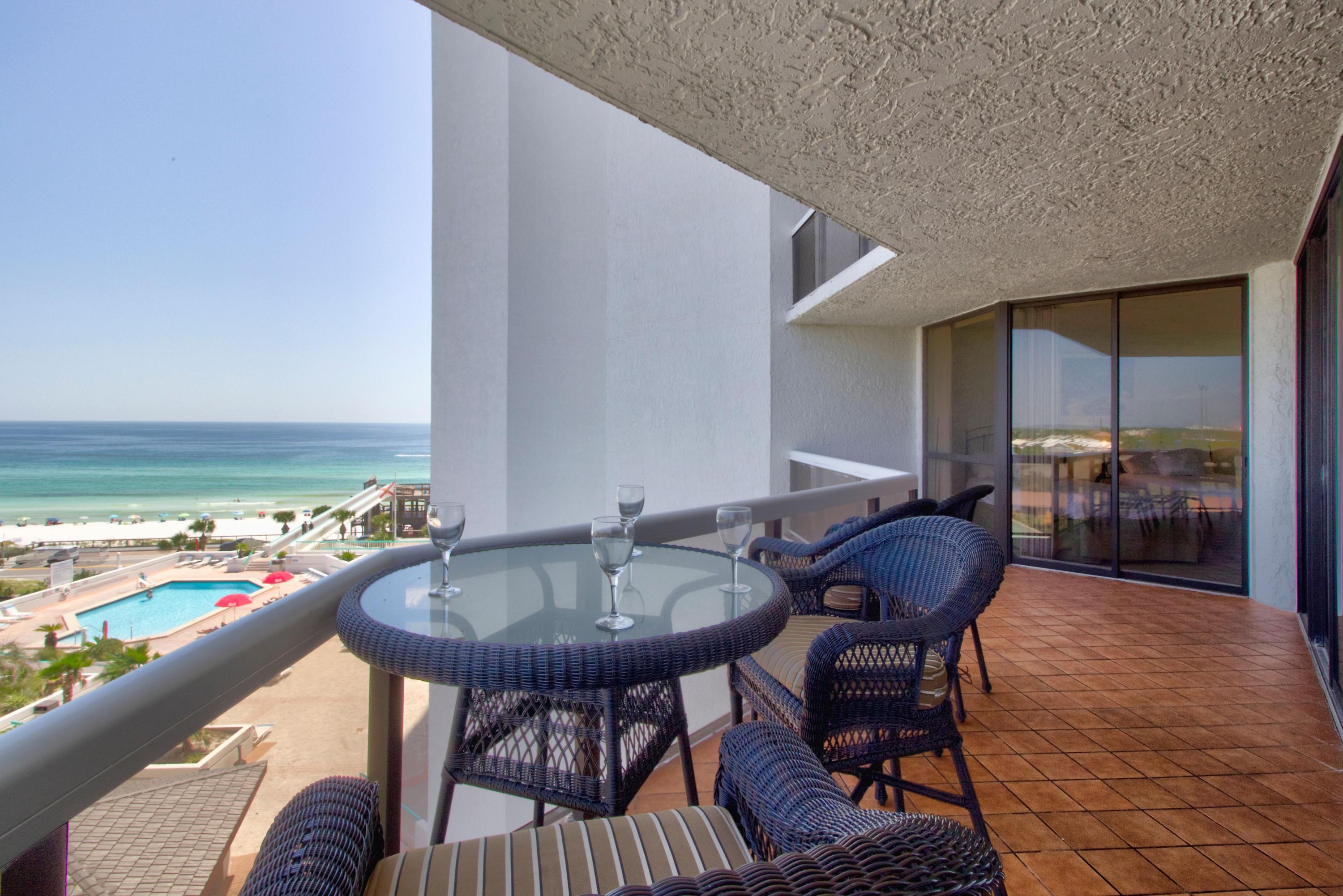 DESTIN SURFSIDE CONDO - Residential
