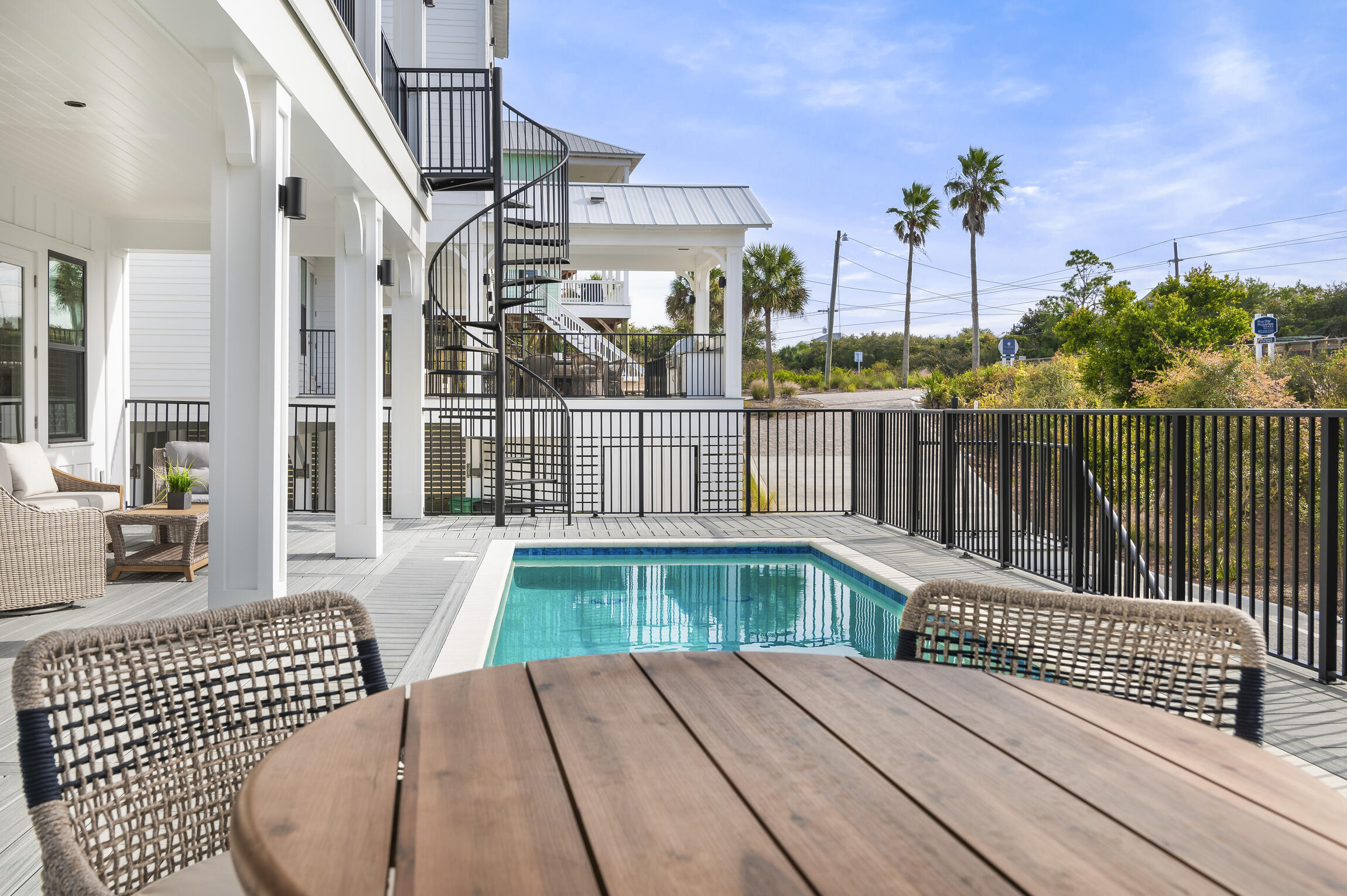 BEACH HIGHLAND 1ST ADD - Residential