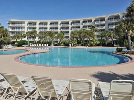 CRESCENT AT MIRAMAR BEACH - Residential