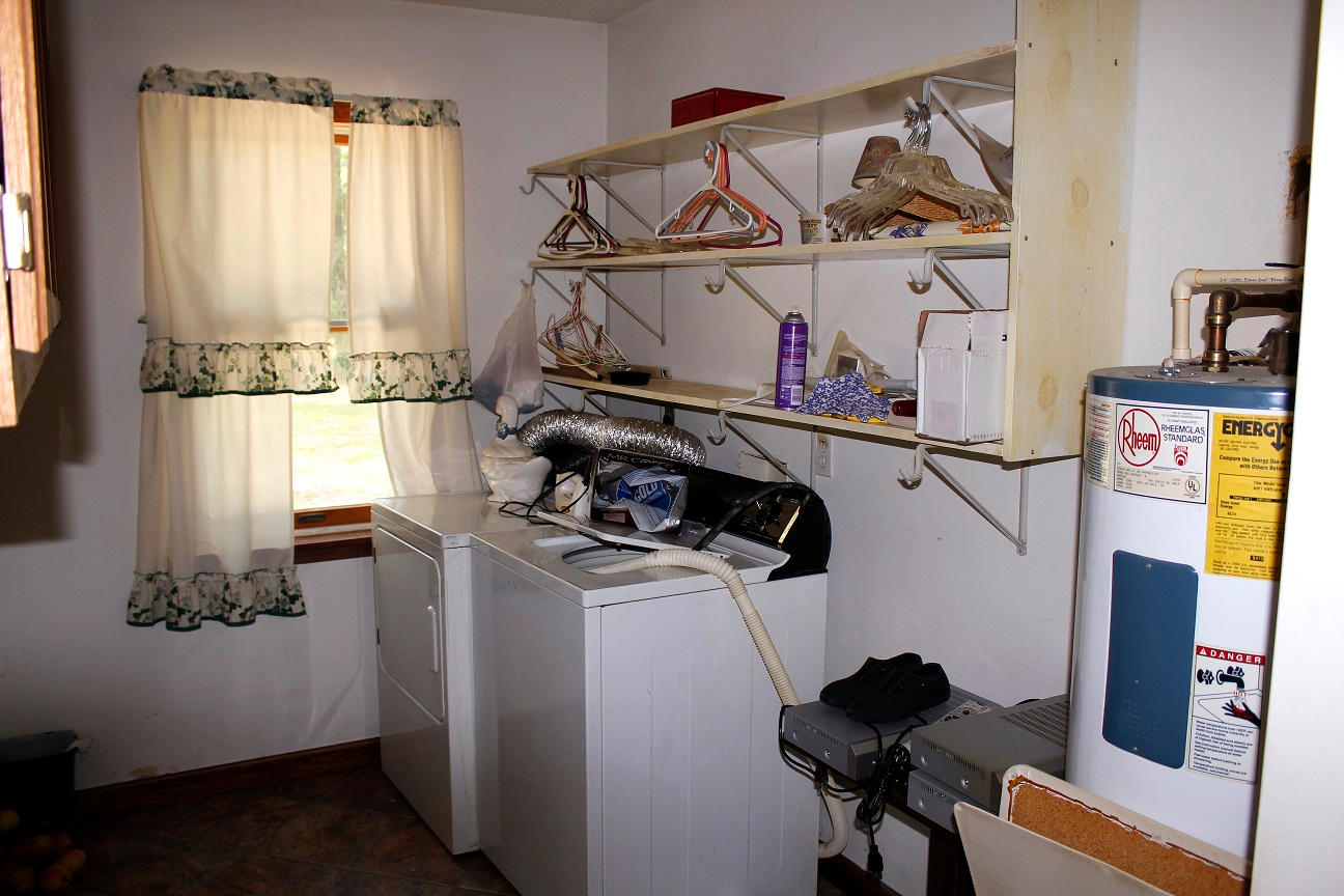 CROSS CREEK SHORES - Residential