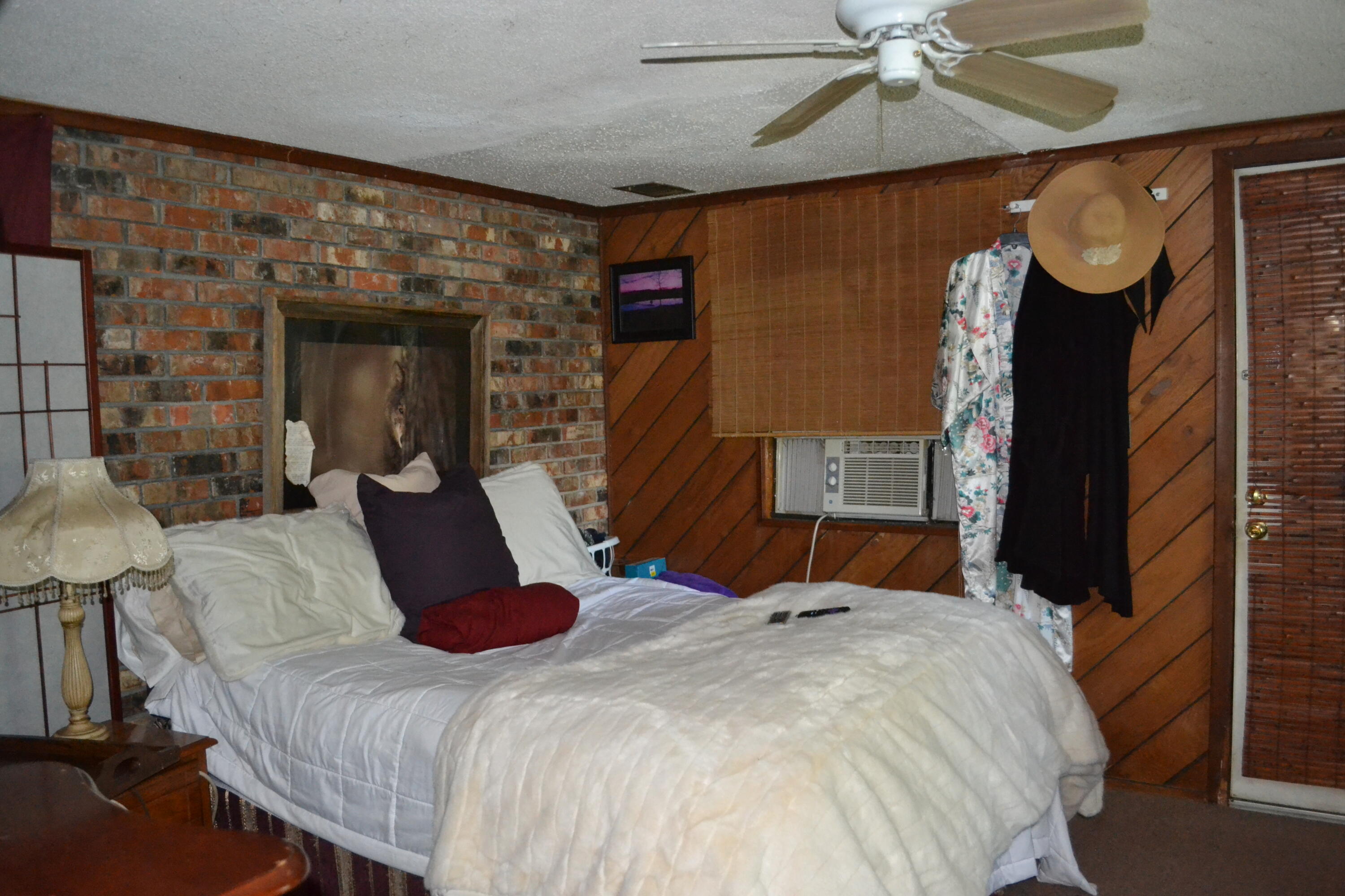 RACE TRACK ROAD S/D LOT 5 BLK G - Residential