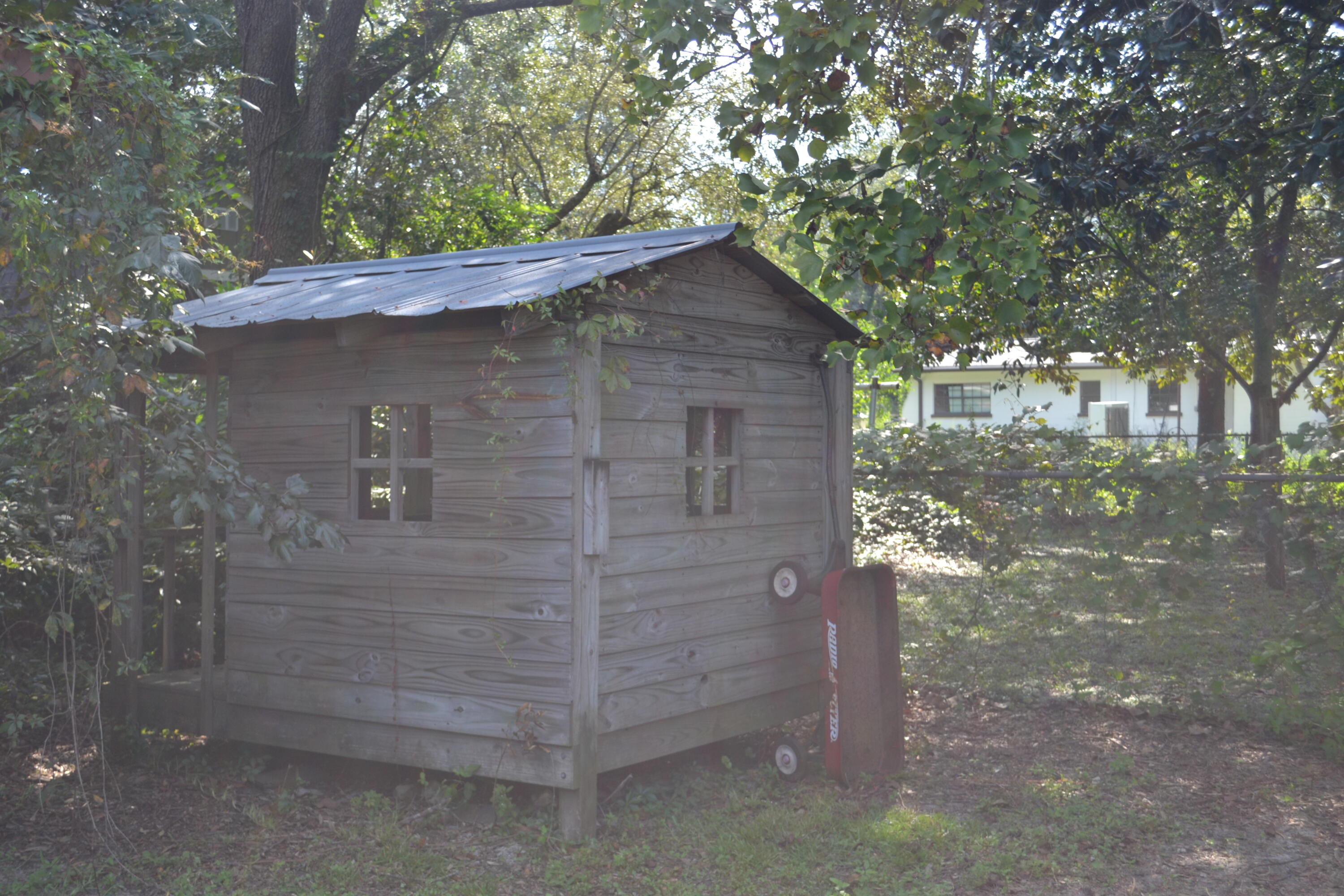 RACE TRACK ROAD S/D LOT 5 BLK G - Residential