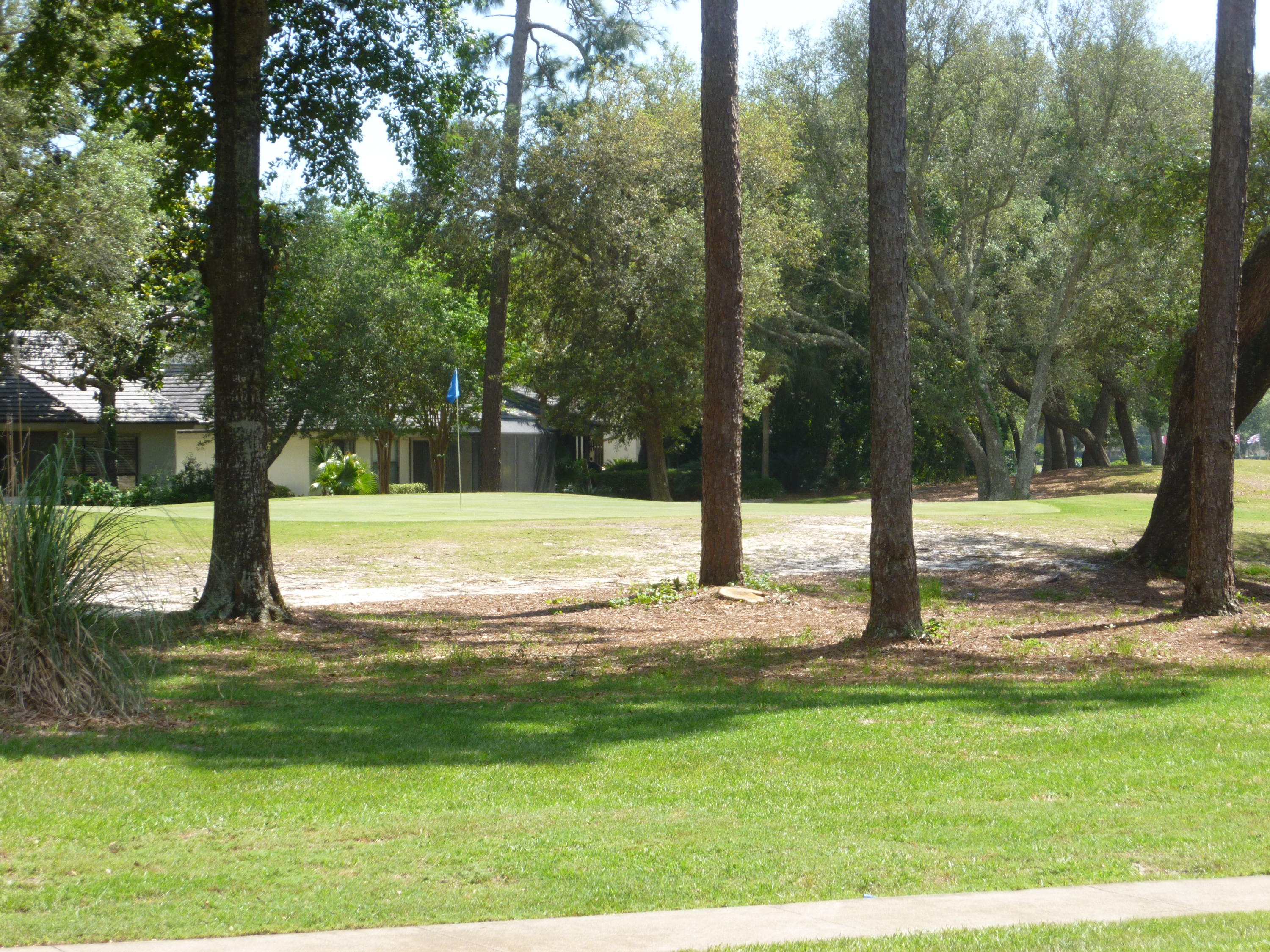 LAKESIDE CONDO AT BLUEWATER BAY - Residential