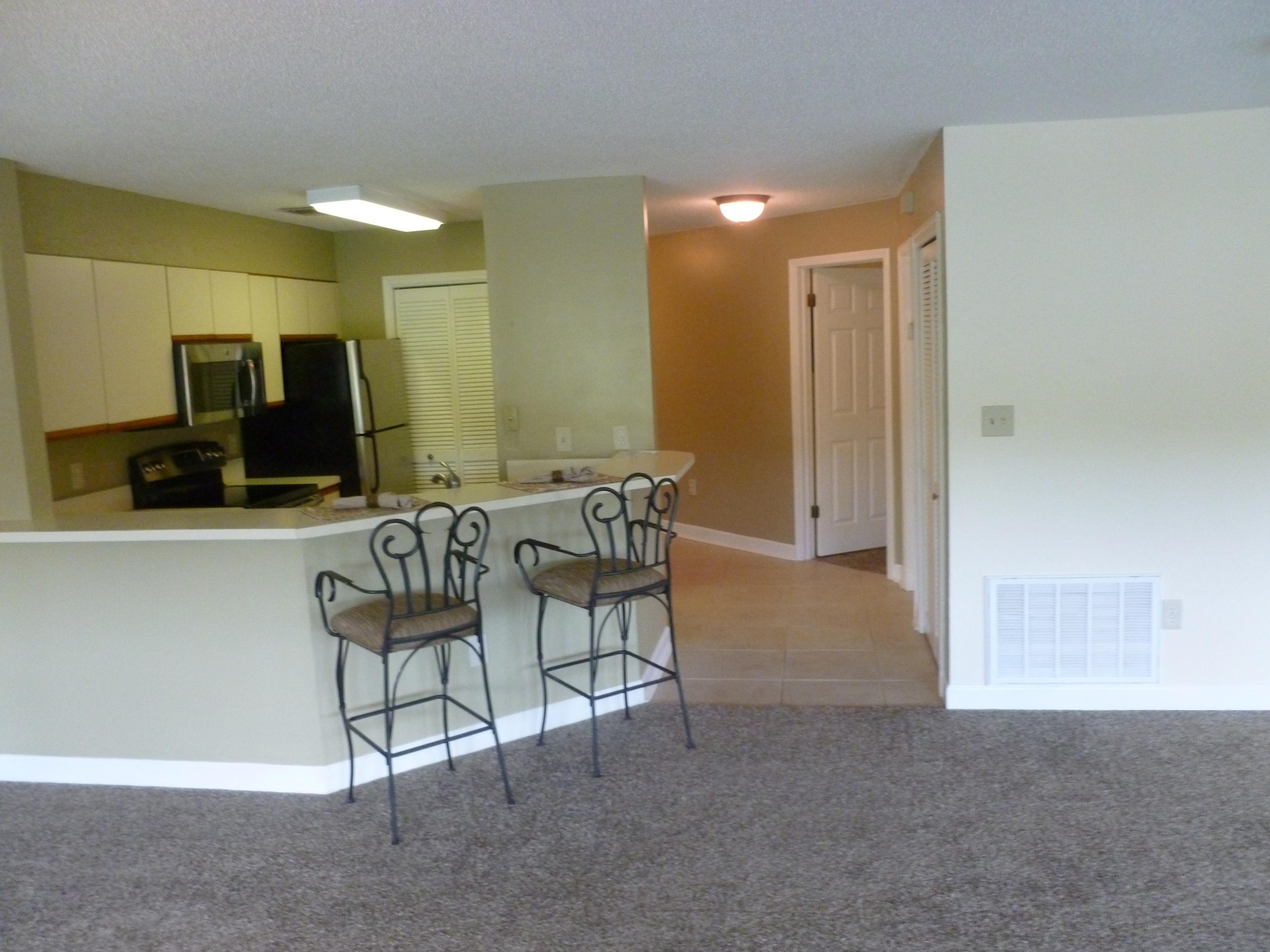 LAKESIDE CONDO AT BLUEWATER BAY - Residential