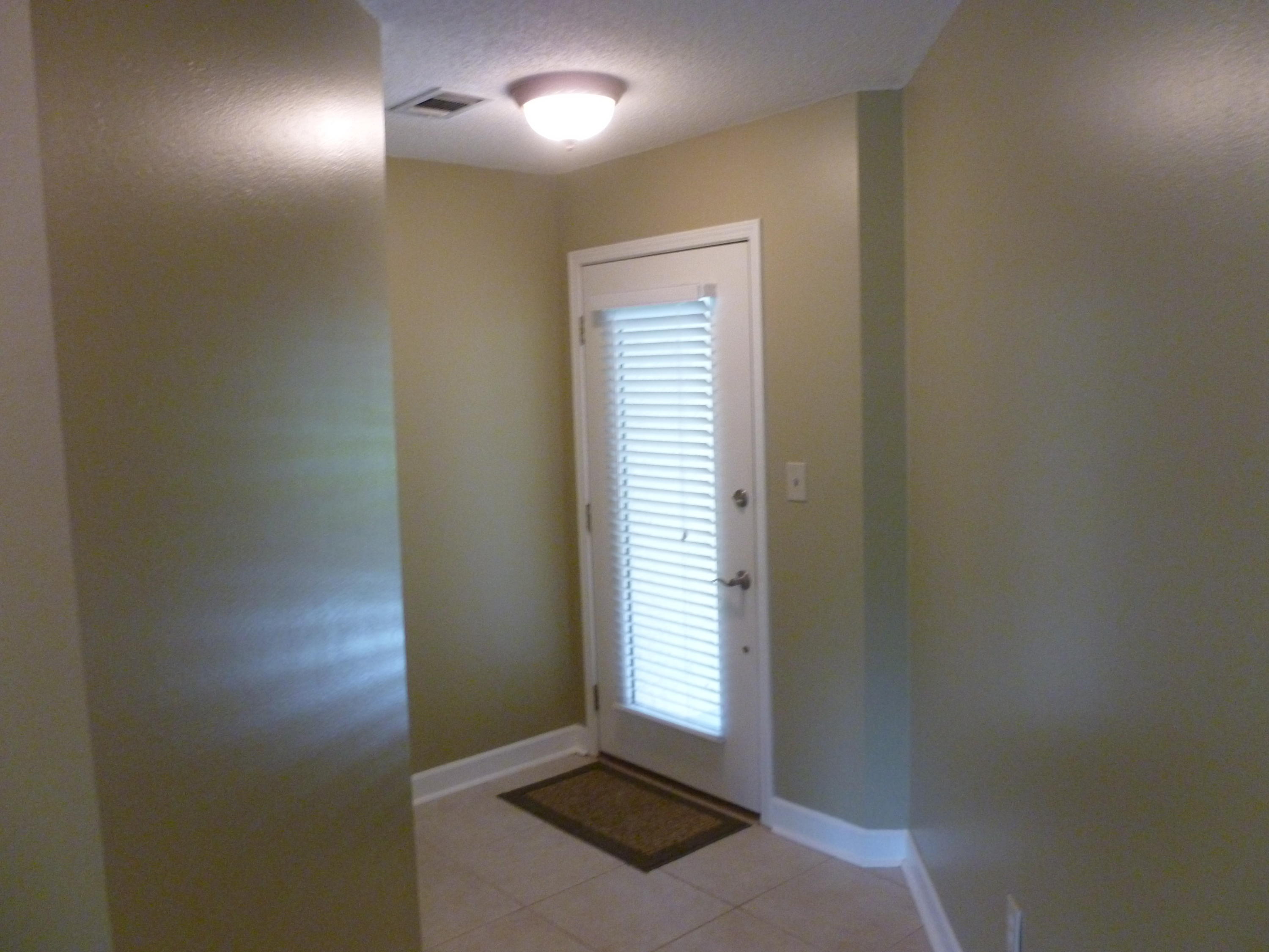 LAKESIDE CONDO AT BLUEWATER BAY - Residential