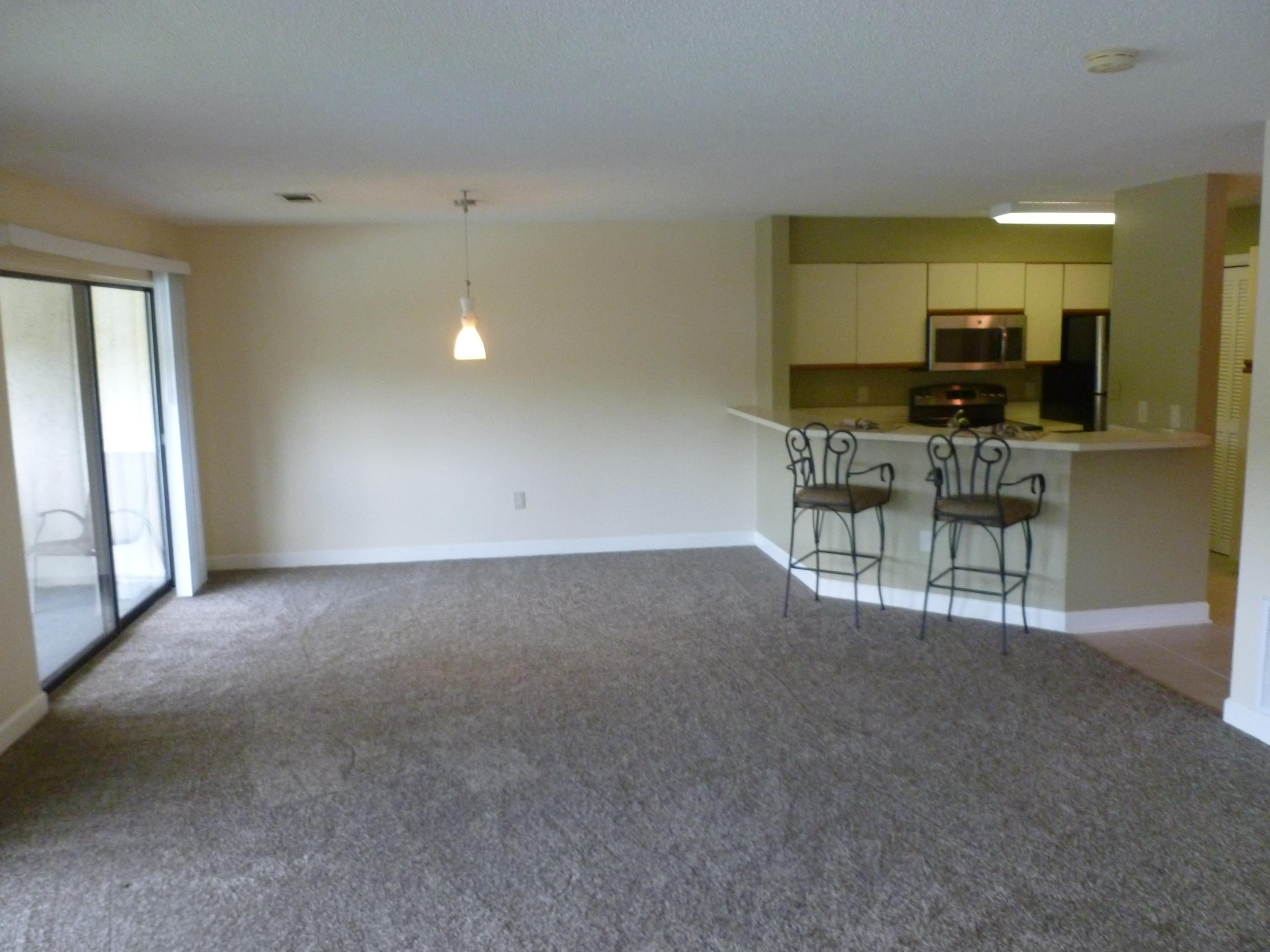 LAKESIDE CONDO AT BLUEWATER BAY - Residential