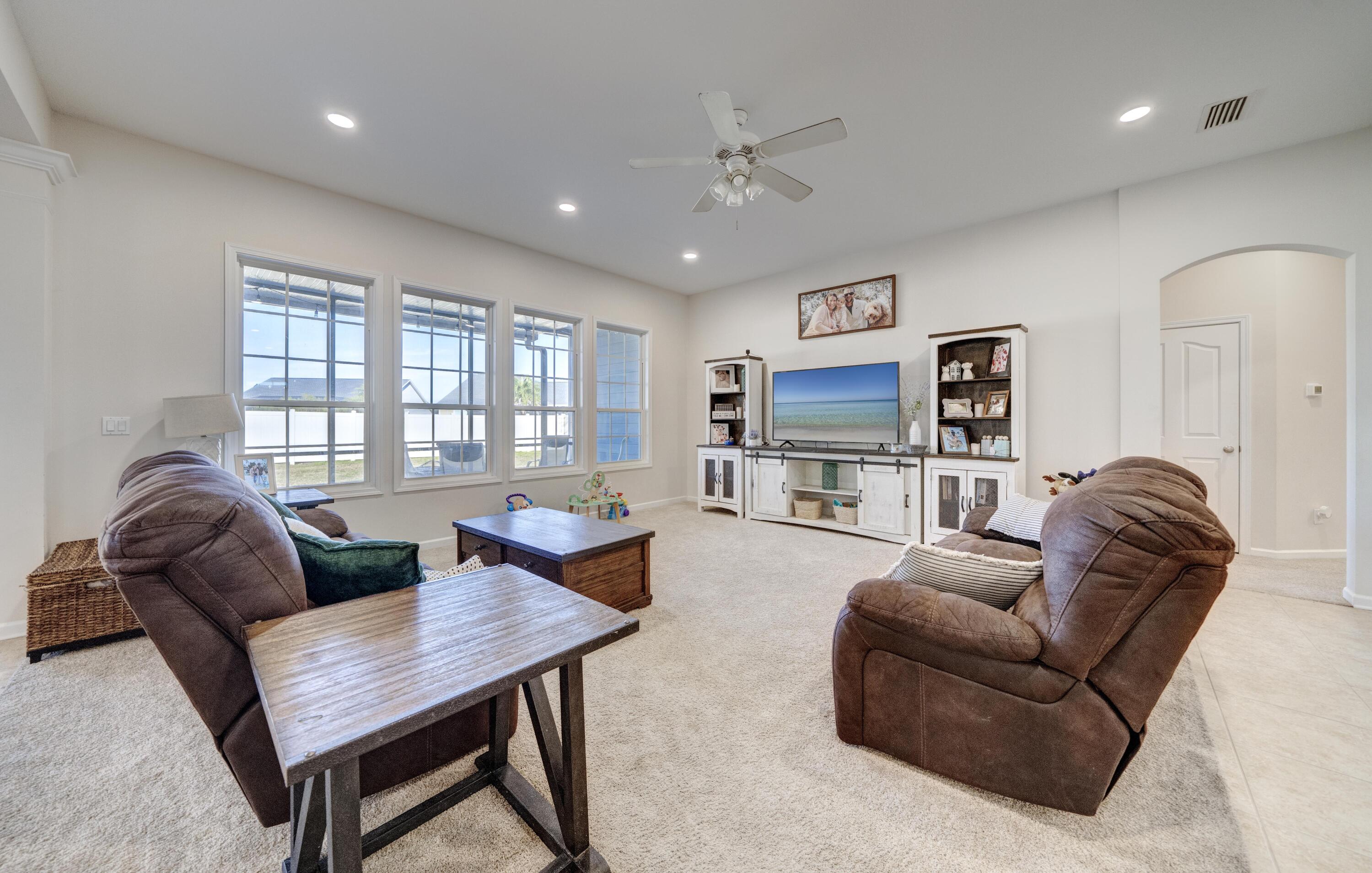 Hawks Landing - Residential