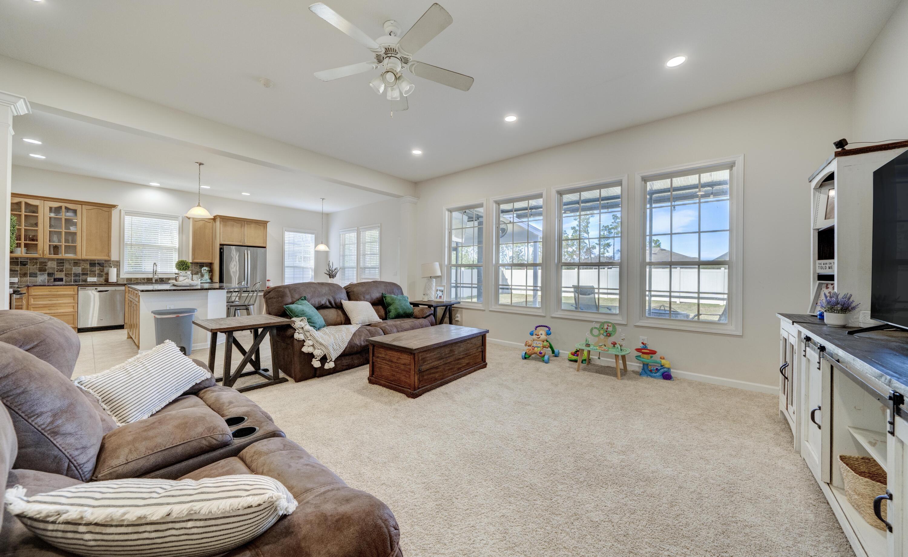 Hawks Landing - Residential