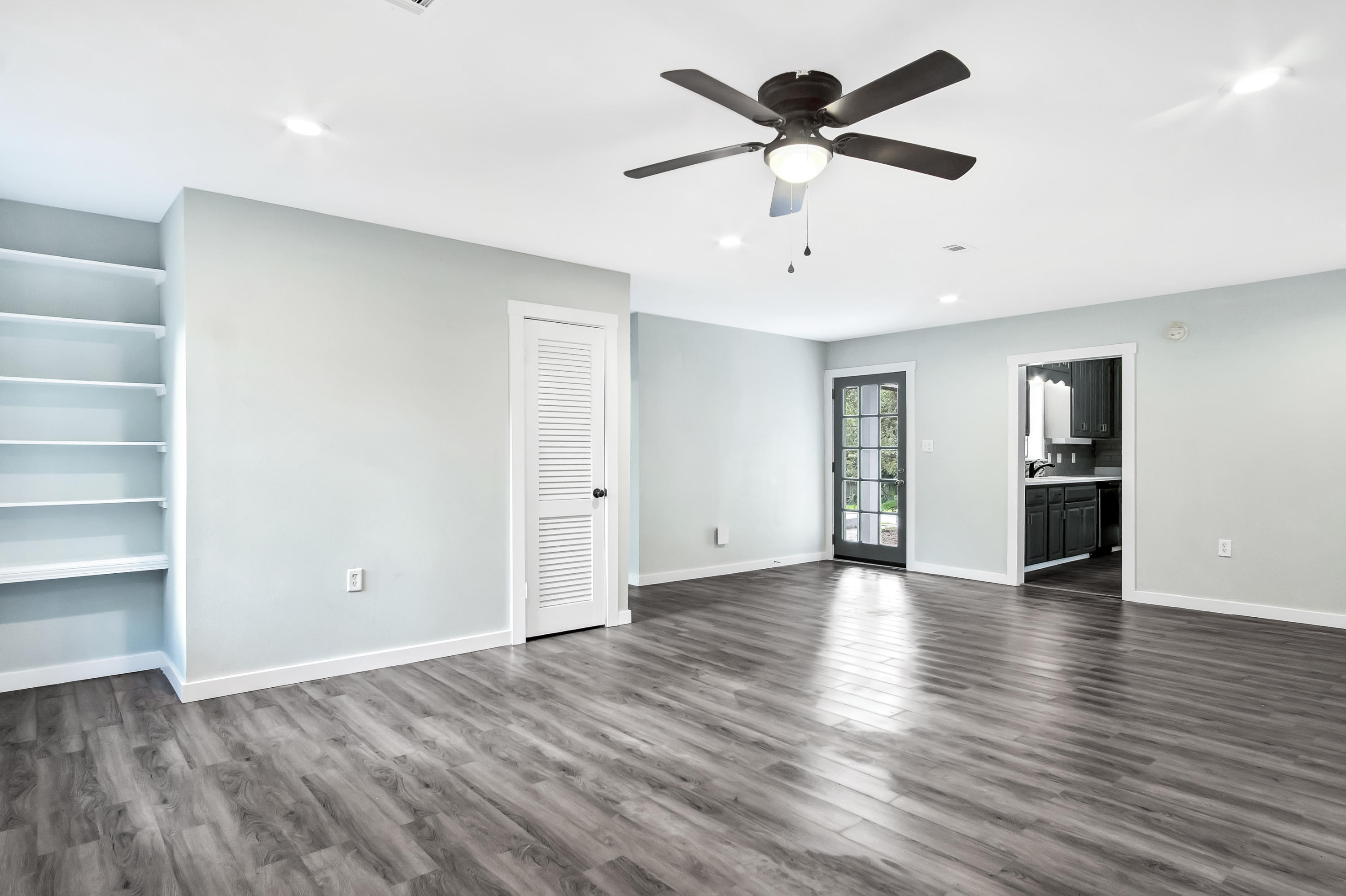 BAYOU WOODS - Residential