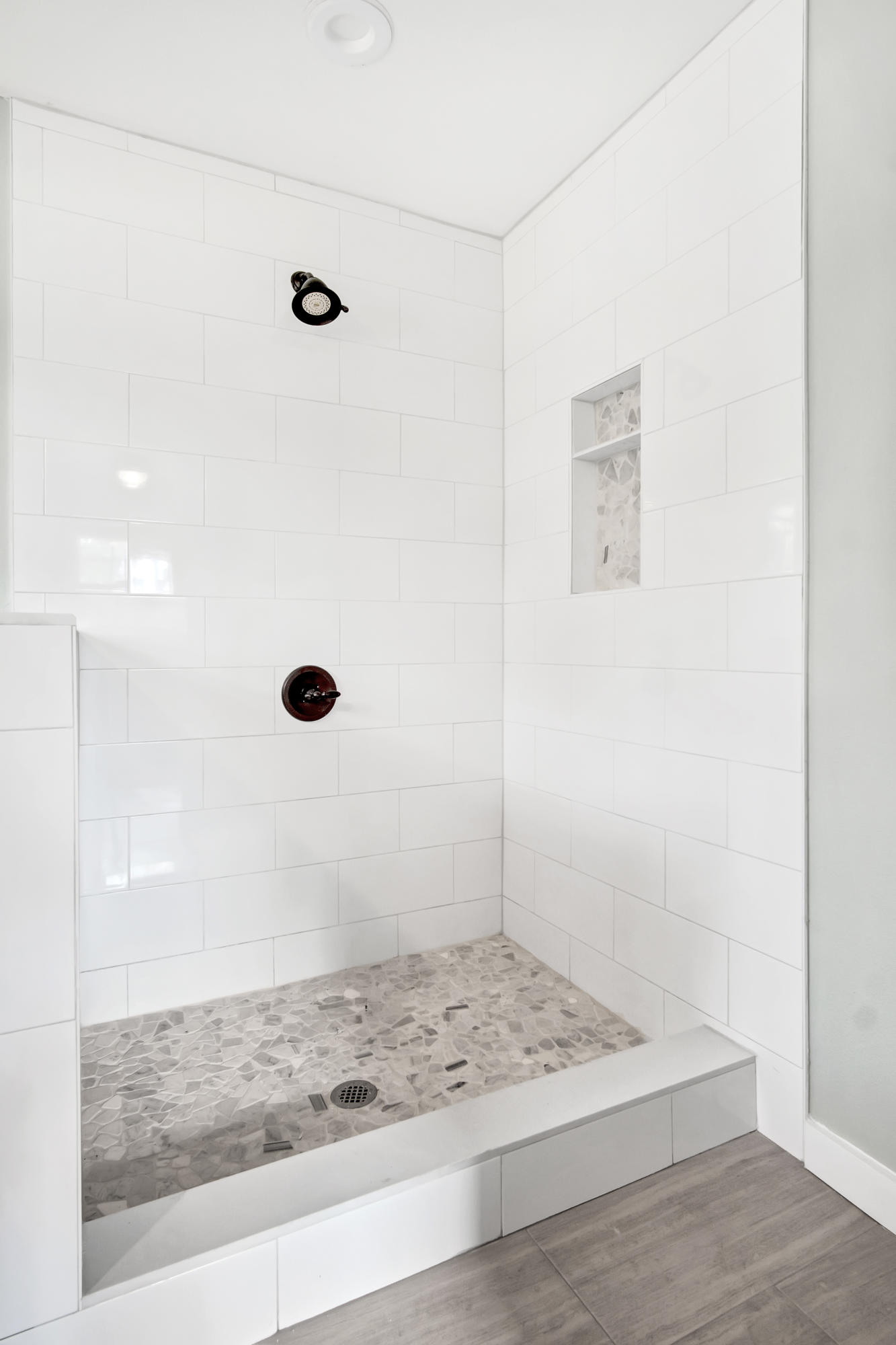 BAYOU WOODS - Residential