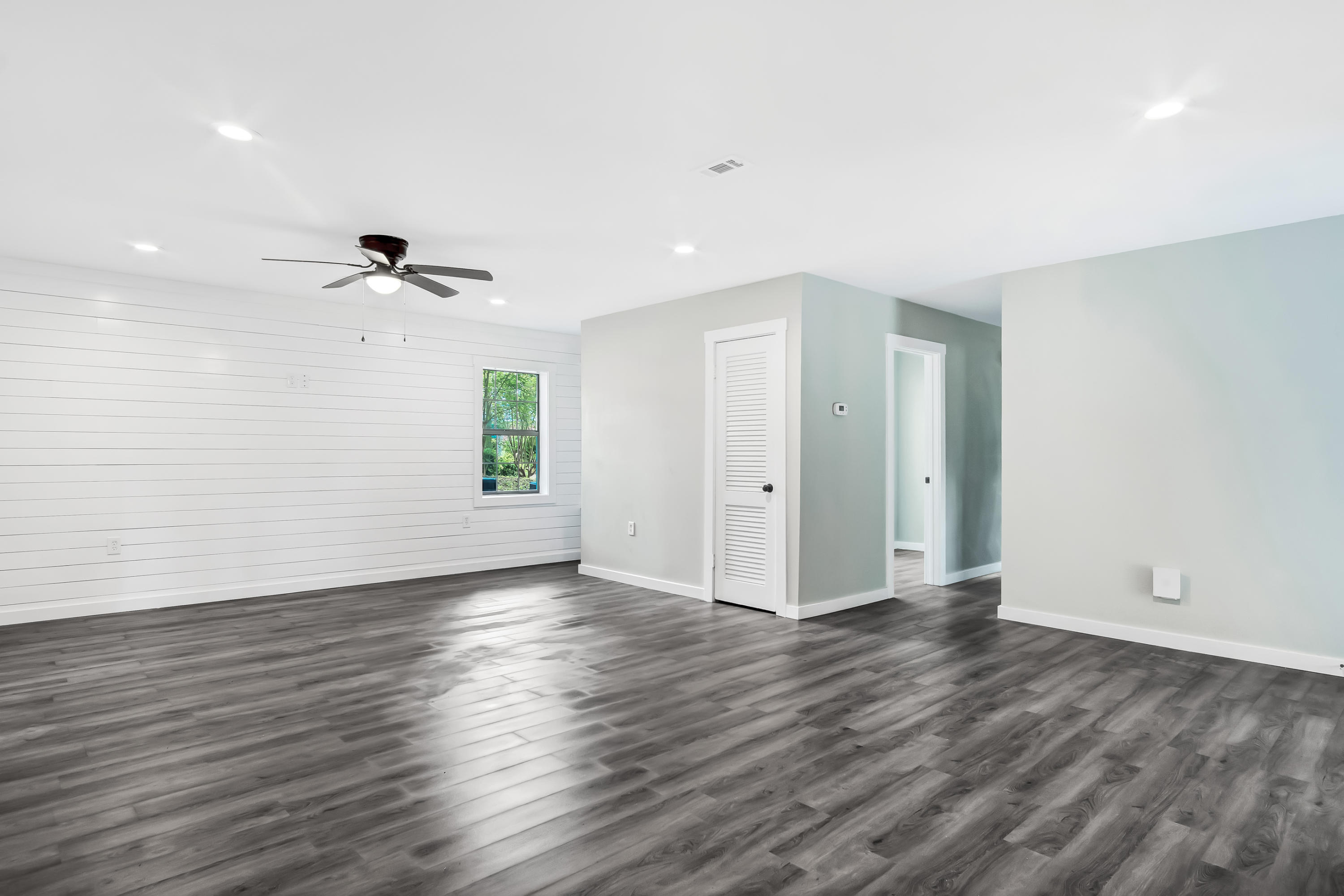 BAYOU WOODS - Residential