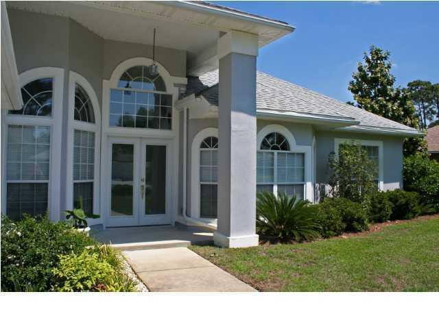 SOUTHMINSTER VILLAGE - Residential