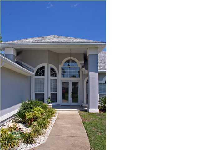 SOUTHMINSTER VILLAGE - Residential