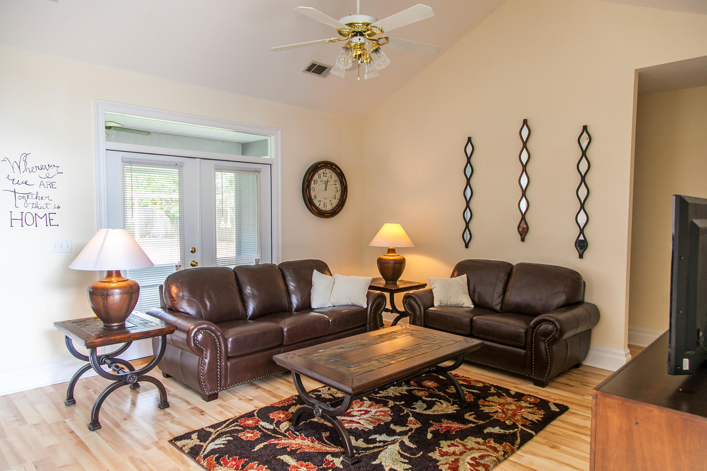 SOUTHMINSTER VILLAGE - Residential