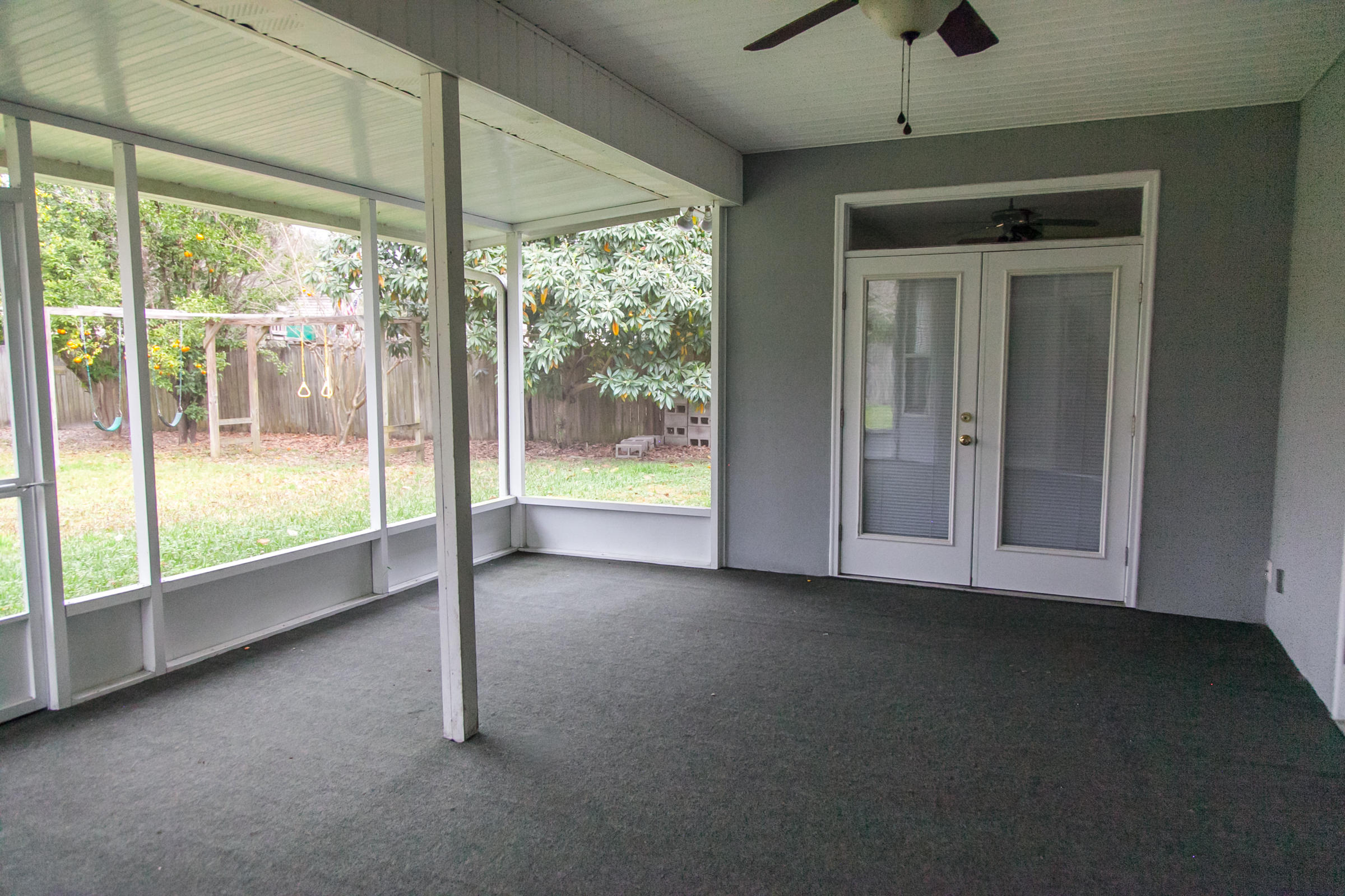 SOUTHMINSTER VILLAGE - Residential