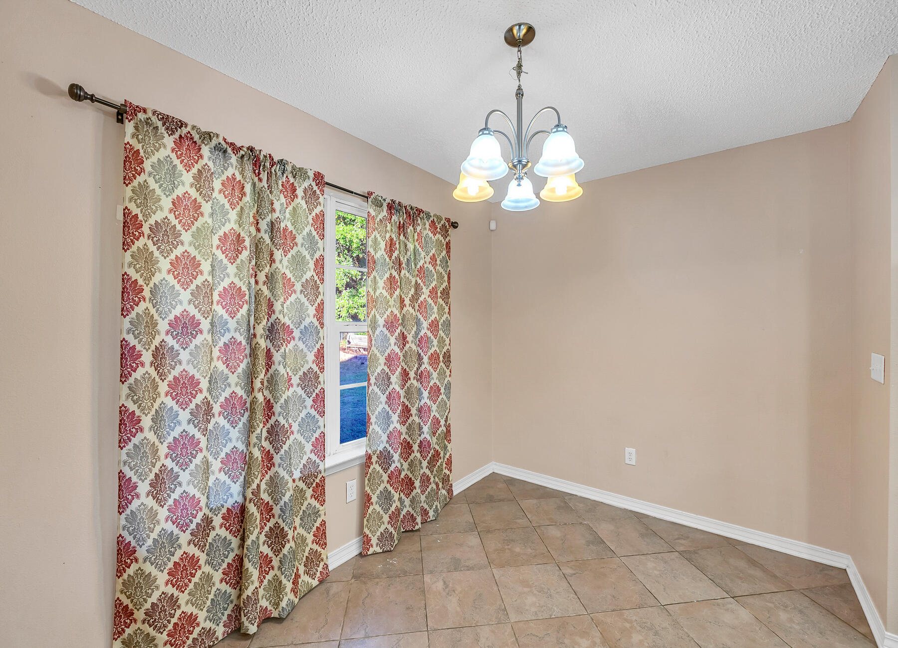 NORTHLAKES S/D PH 2 - Residential Lease