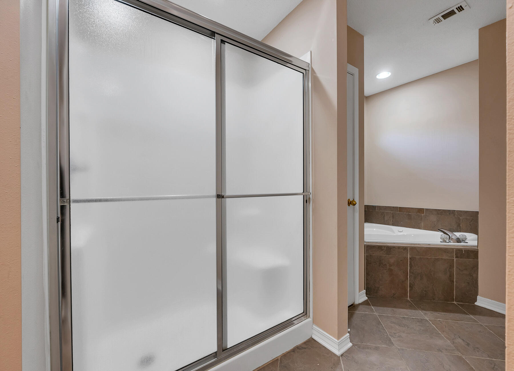 NORTHLAKES S/D PH 2 - Residential Lease