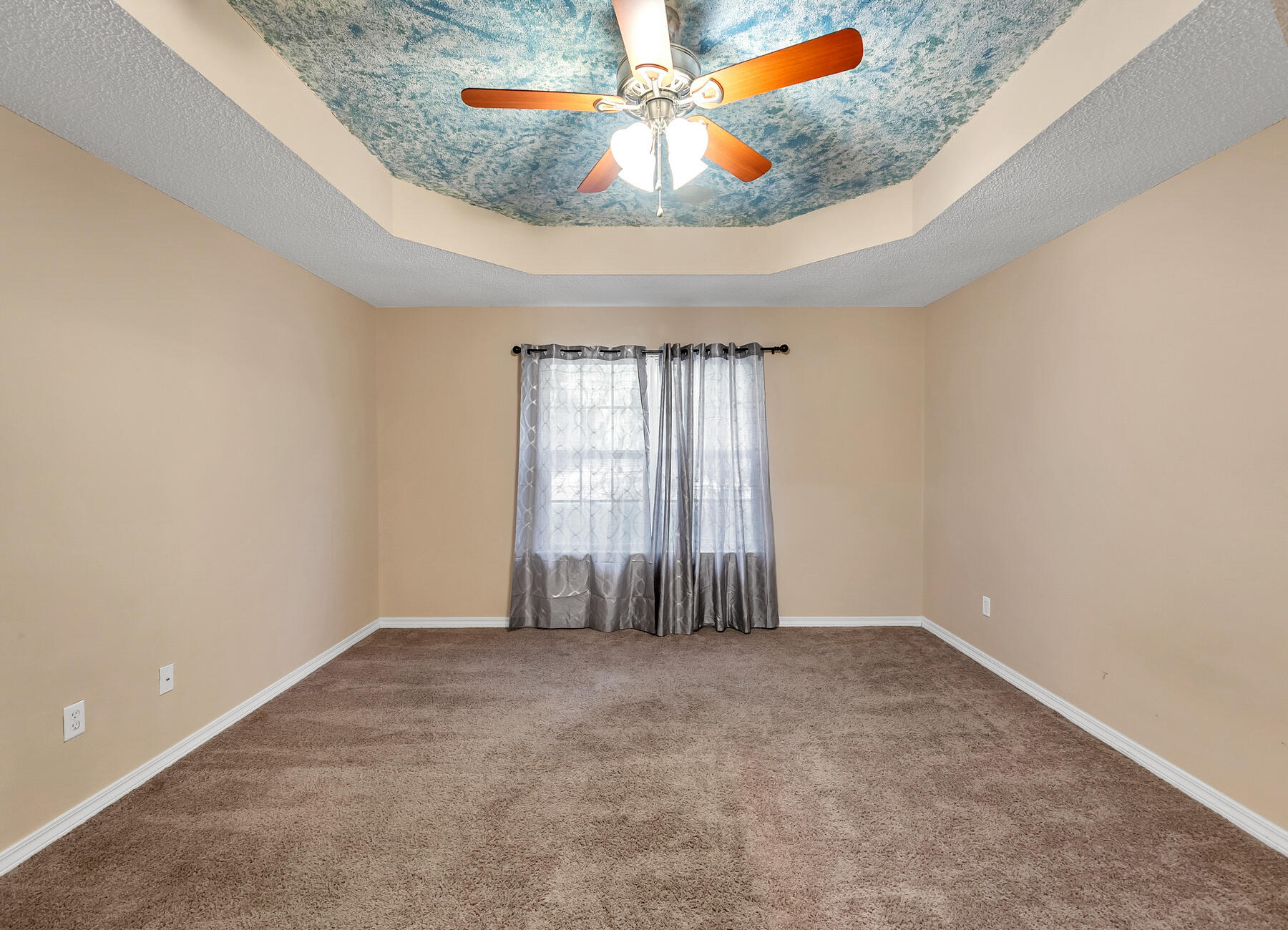 NORTHLAKES S/D PH 2 - Residential Lease