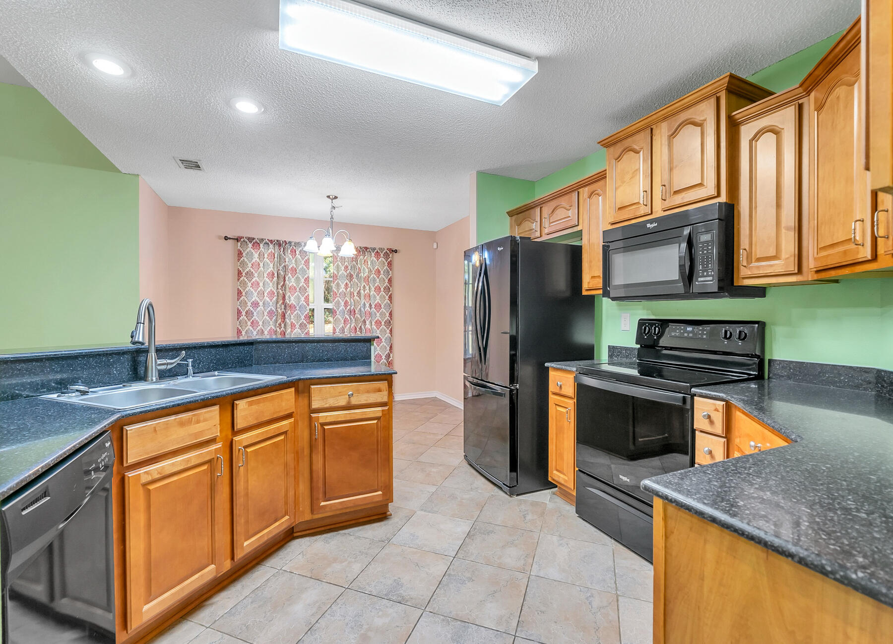 NORTHLAKES S/D PH 2 - Residential Lease