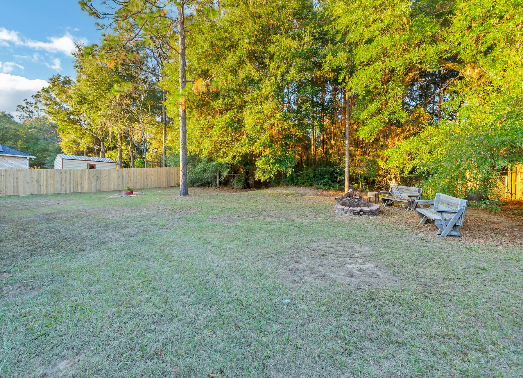 NORTHLAKES S/D PH 2 - Residential Lease