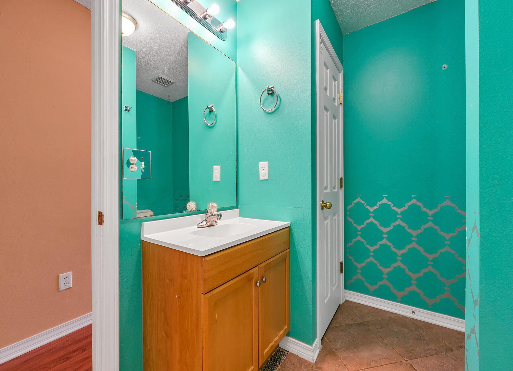 NORTHLAKES S/D PH 2 - Residential Lease