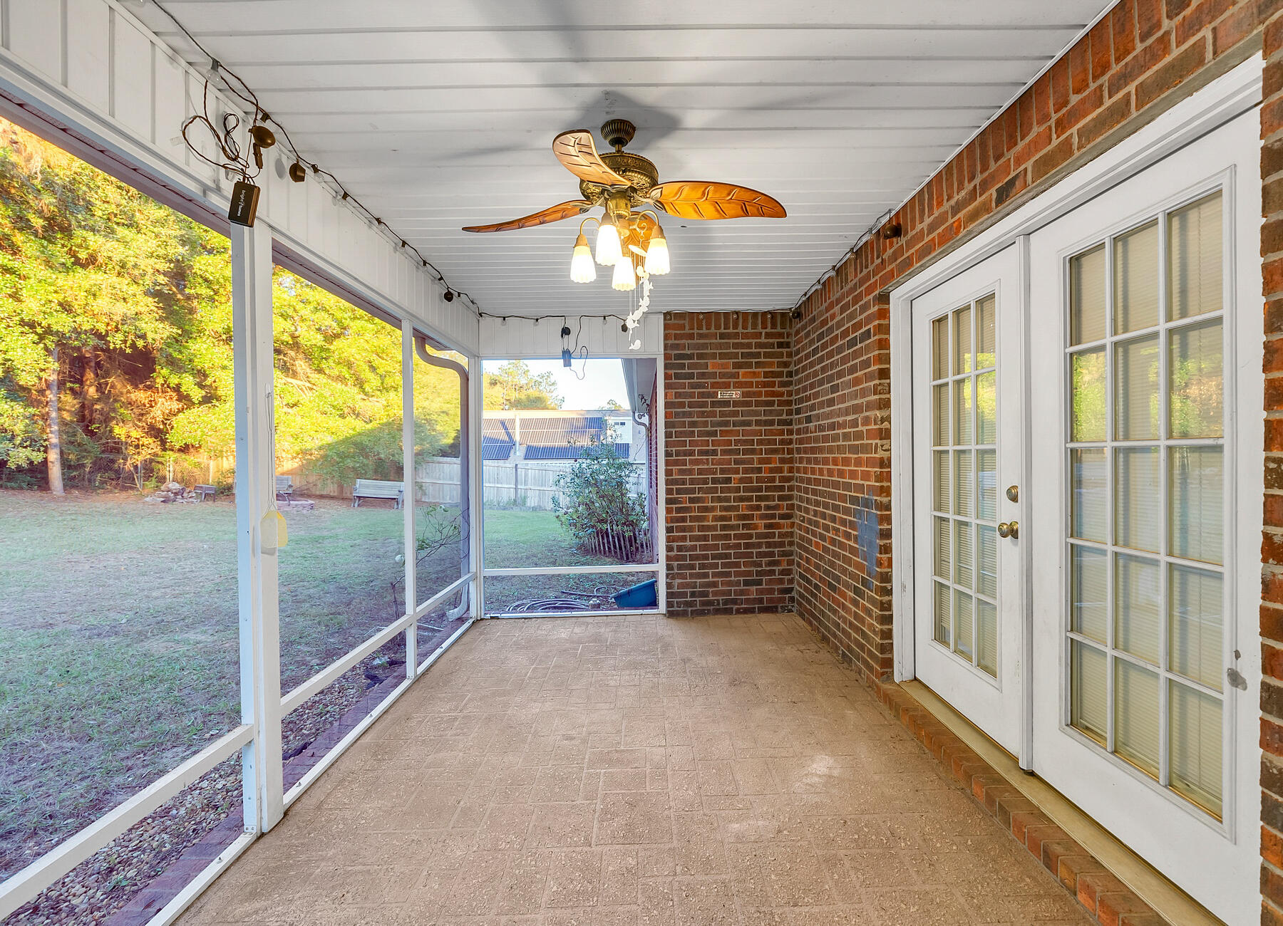 NORTHLAKES S/D PH 2 - Residential Lease