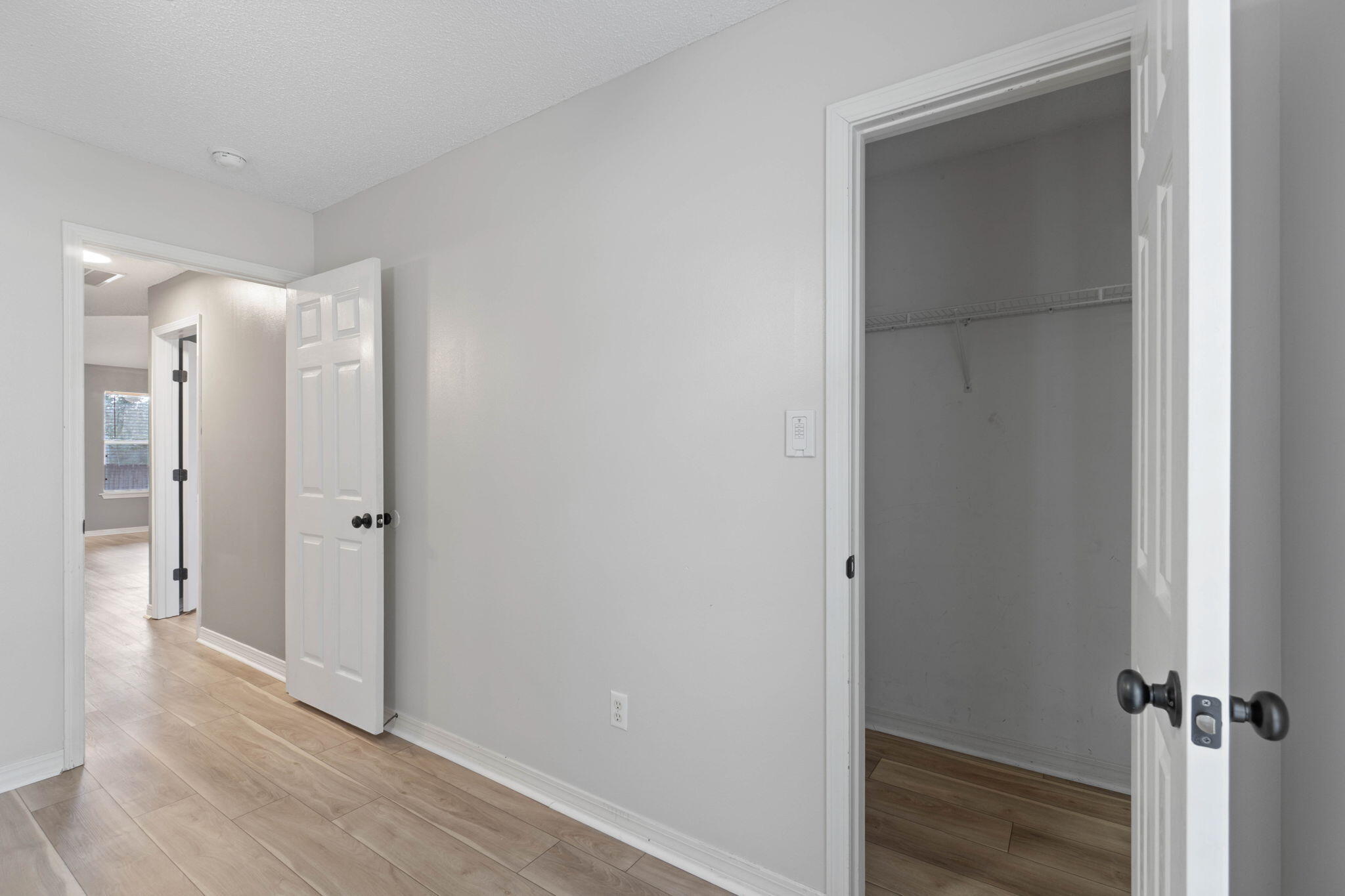 RIVERCHASE PH II - Residential