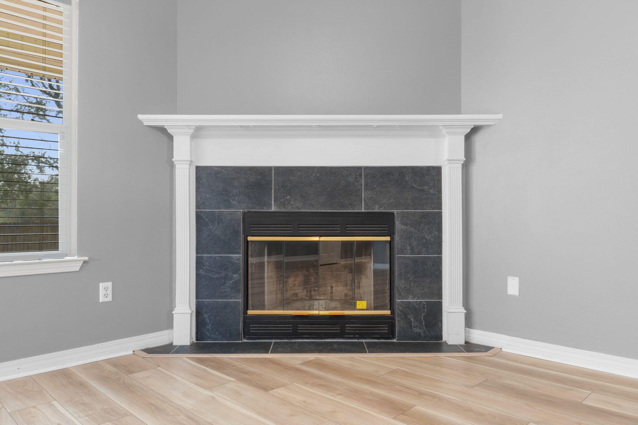 RIVERCHASE PH II - Residential