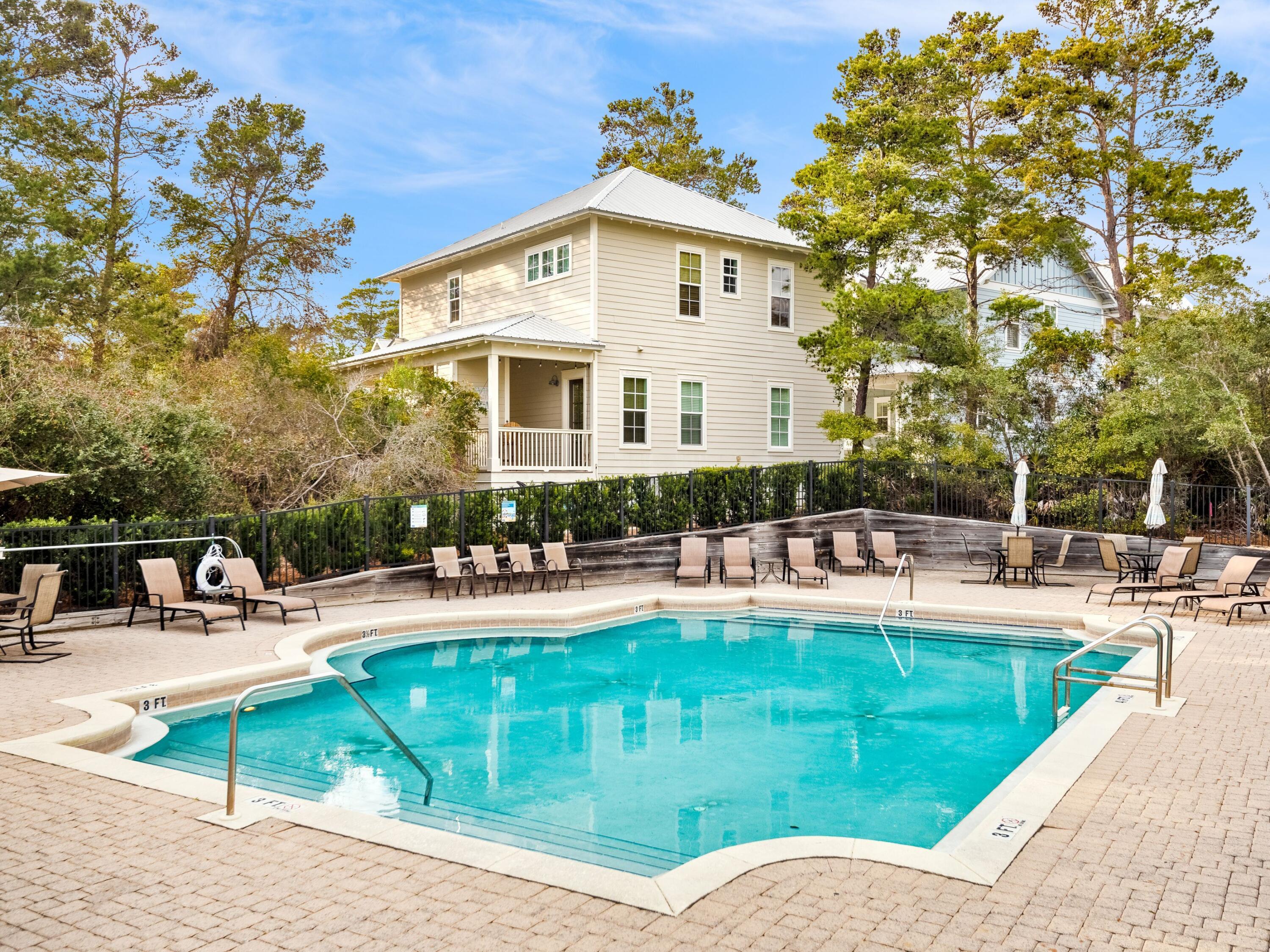 LAKESIDE AT BLUE MOUNTAIN BEACH - Residential