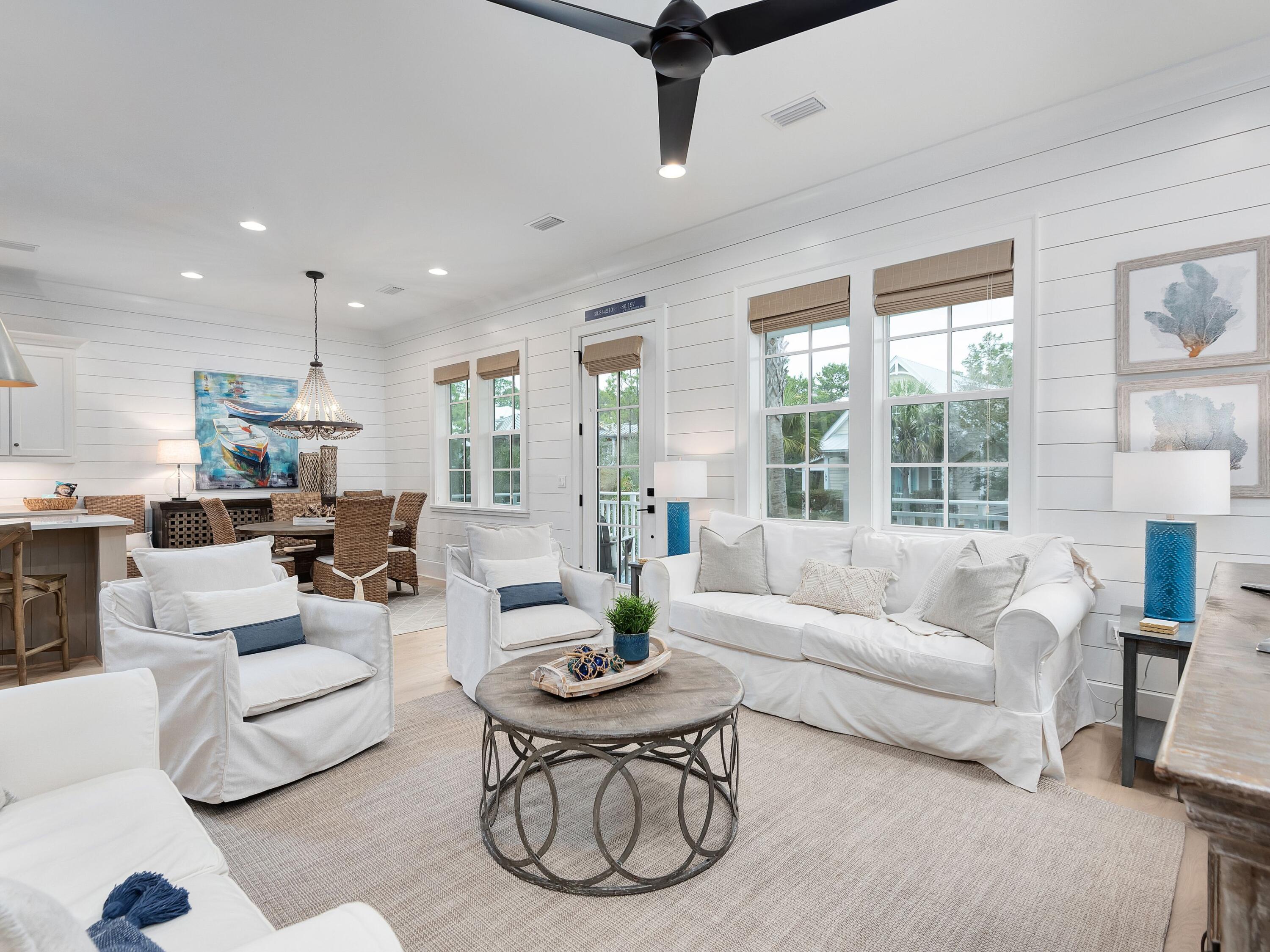 LAKESIDE AT BLUE MOUNTAIN BEACH - Residential