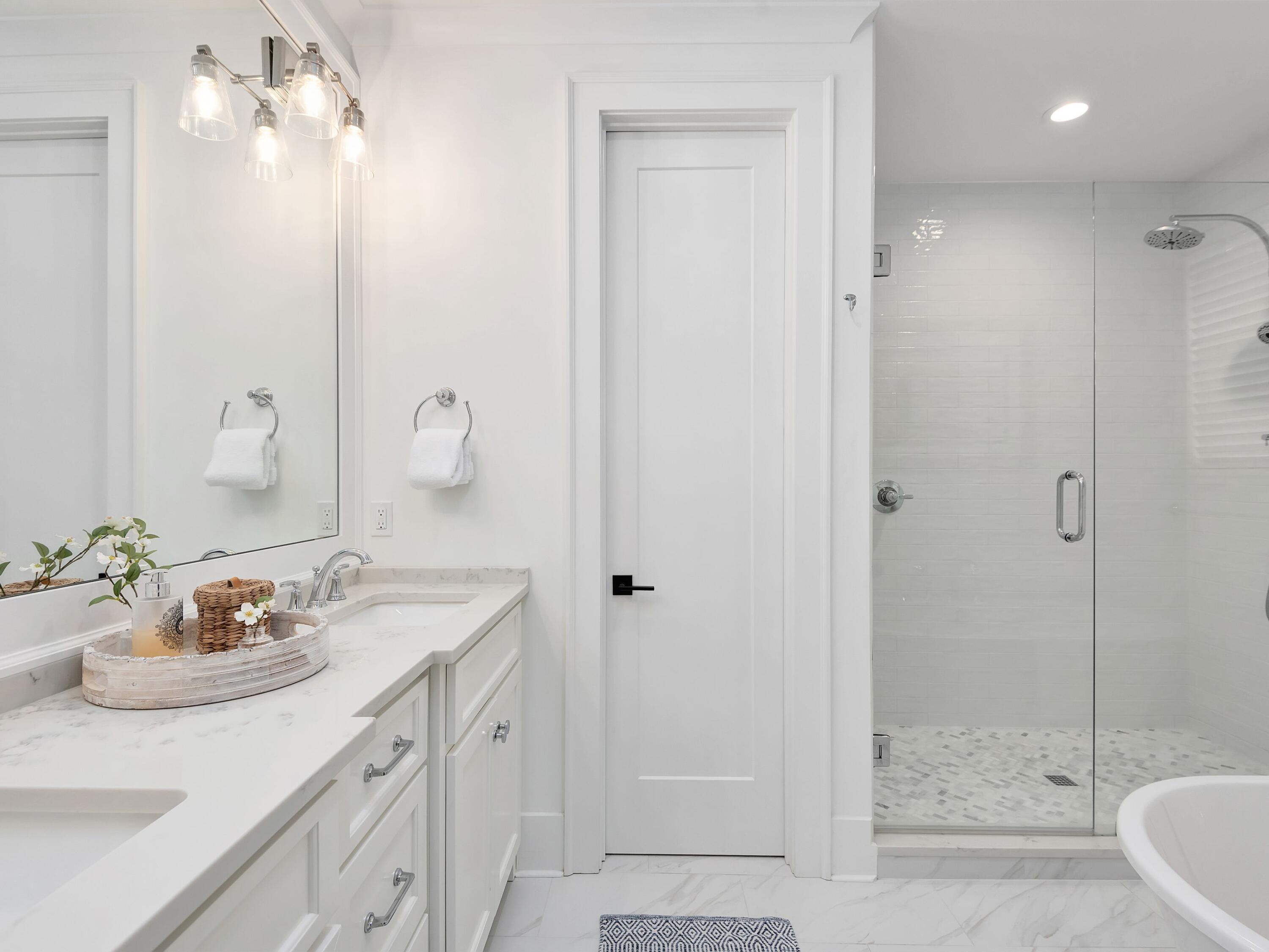 LAKESIDE AT BLUE MOUNTAIN BEACH - Residential