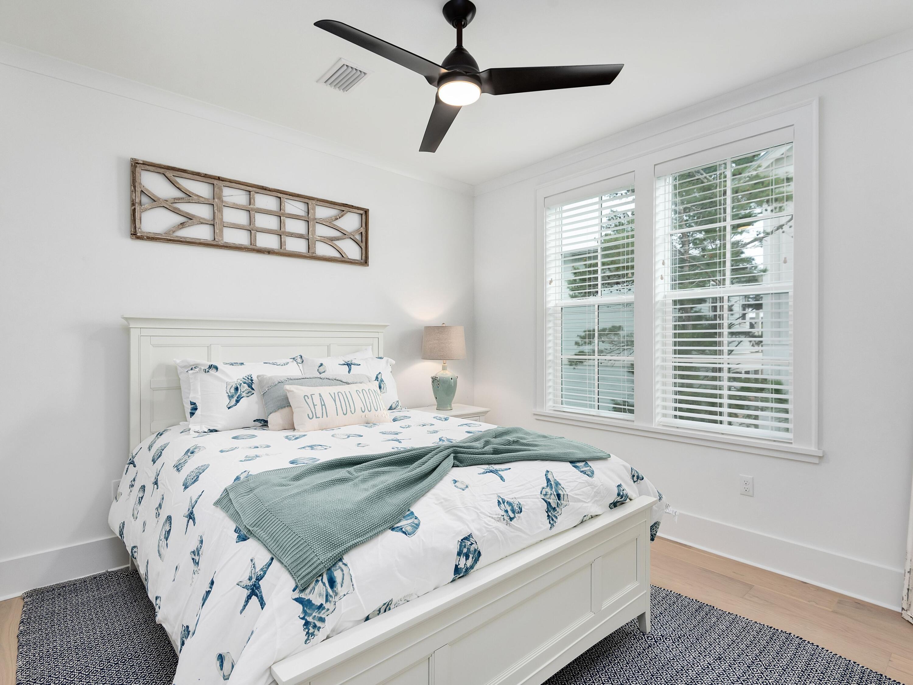 LAKESIDE AT BLUE MOUNTAIN BEACH - Residential