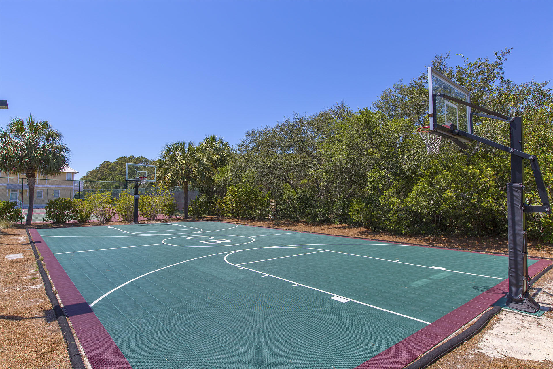 CARILLON BEACH INN - Residential