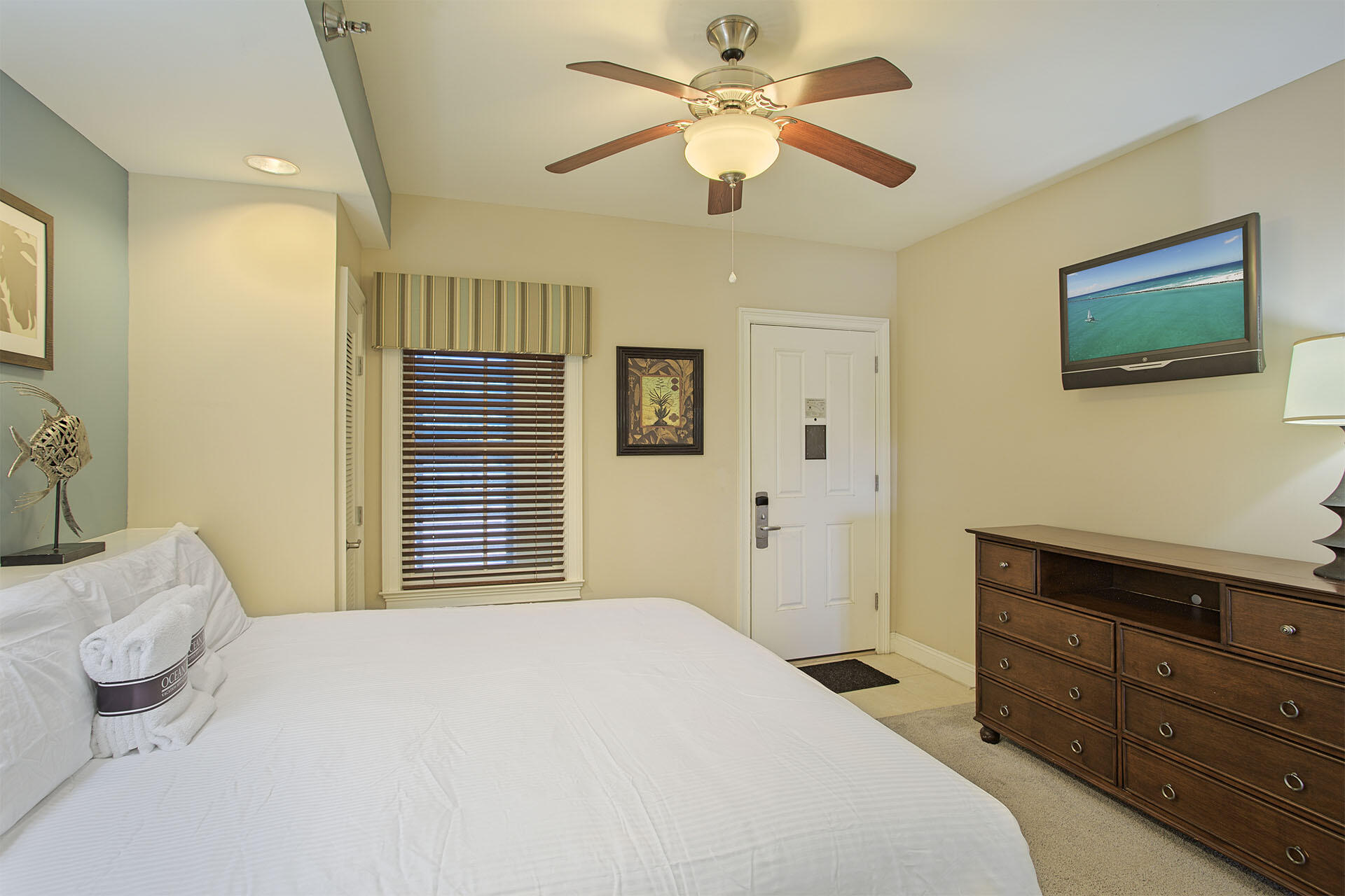 CARILLON BEACH INN - Residential