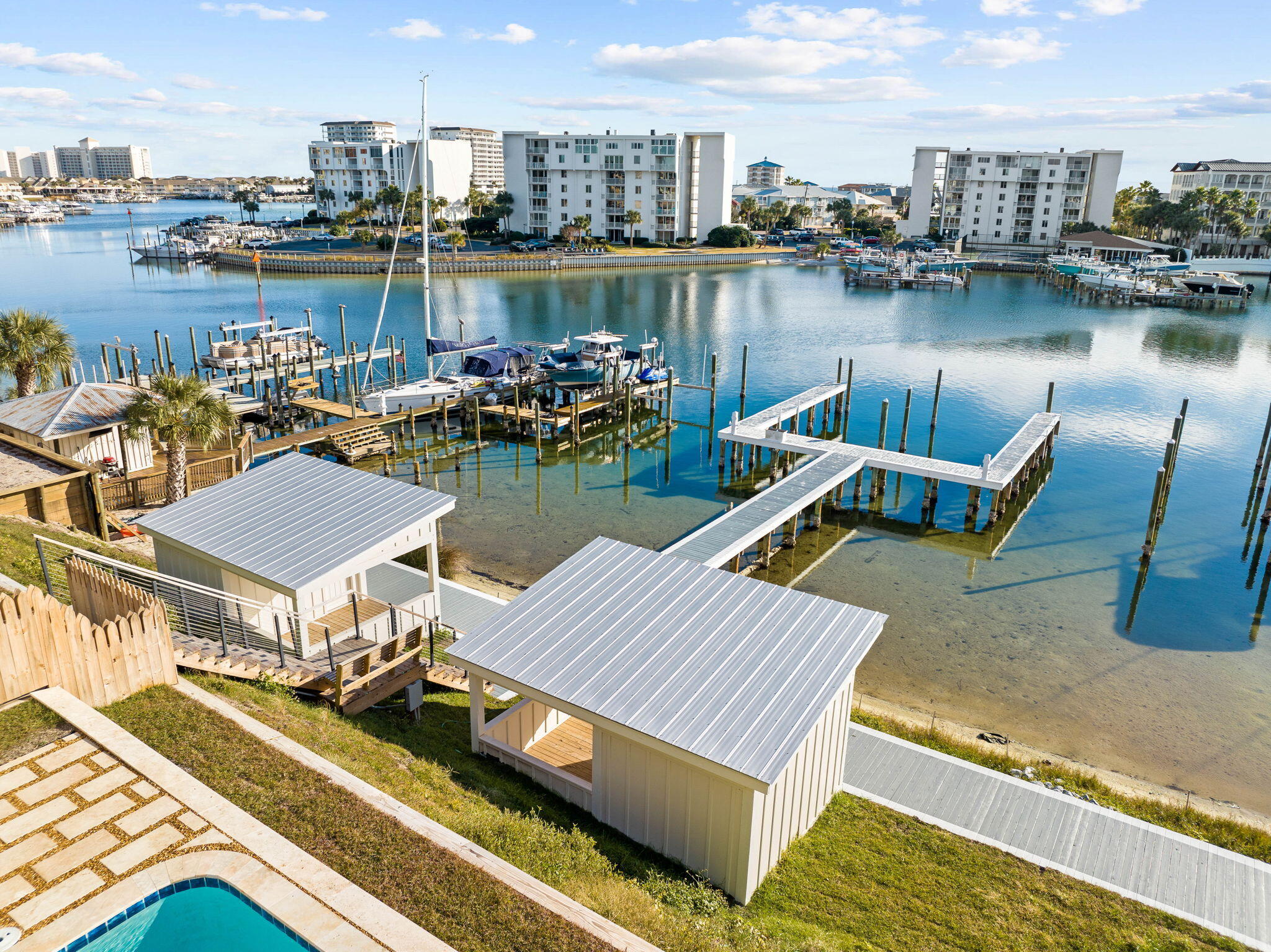 The Retreat at Old Pass - Residential